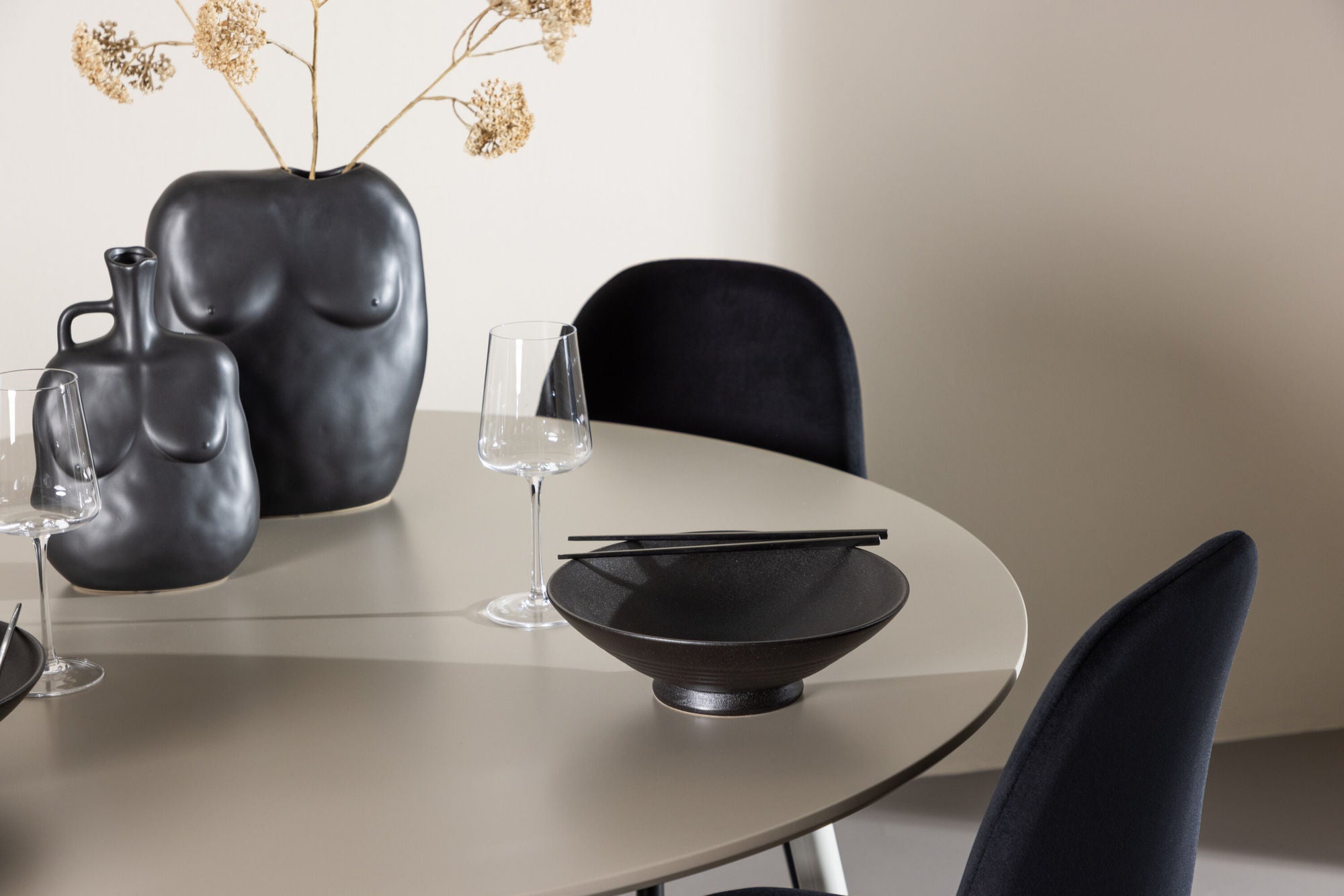 Venture Home Plaza spisebord with Polar Spisebordsstol