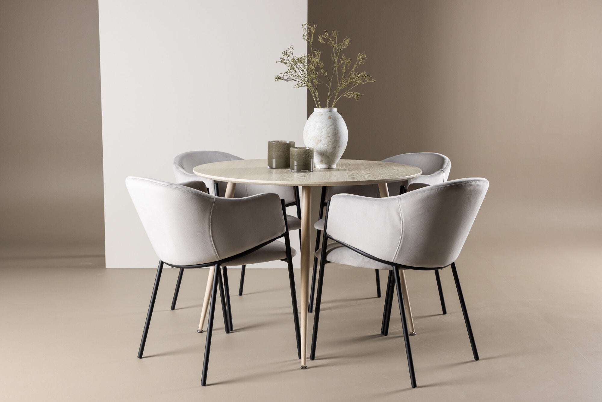 Venture Home Plaza spisebord with Evelina Spisebordsstol