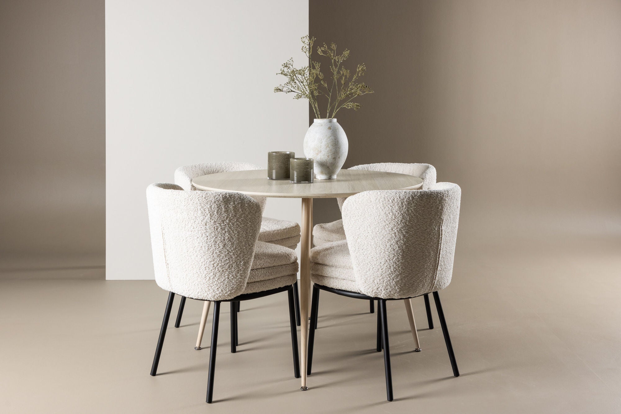 Venture Home Plaza spisebord with Agnes Spisebordsstol