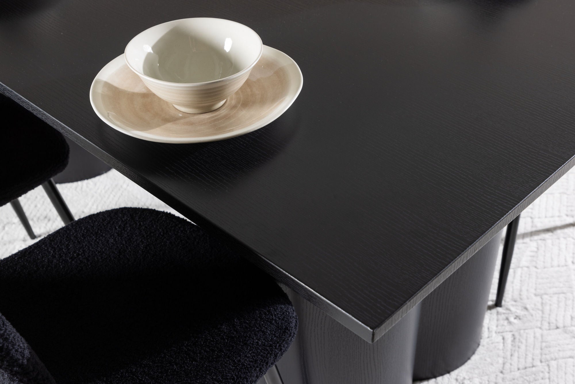 Venture Home Olivia spisebord with Polar Spisebordsstol