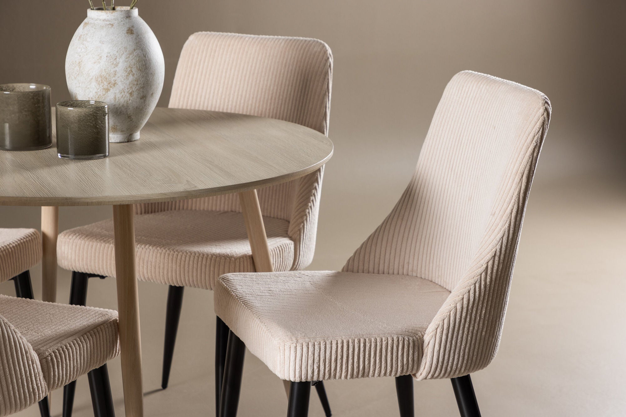 Venture Home Plaza spisebord with Leone Spisebordsstol