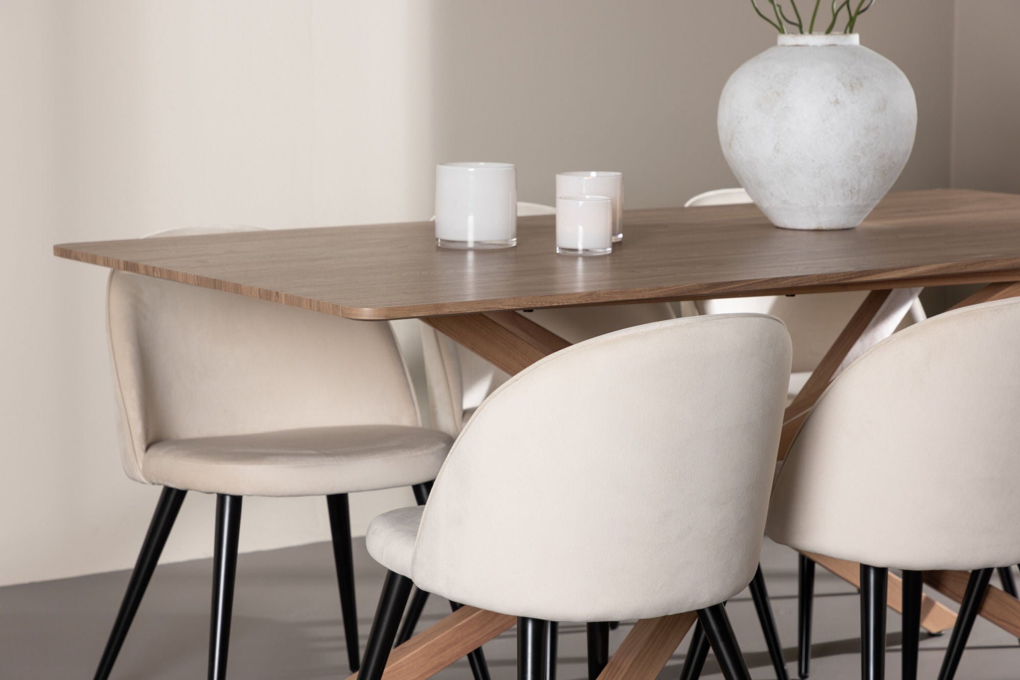 Venture Home Piazza spisebord with Velvet Spisebordsstol