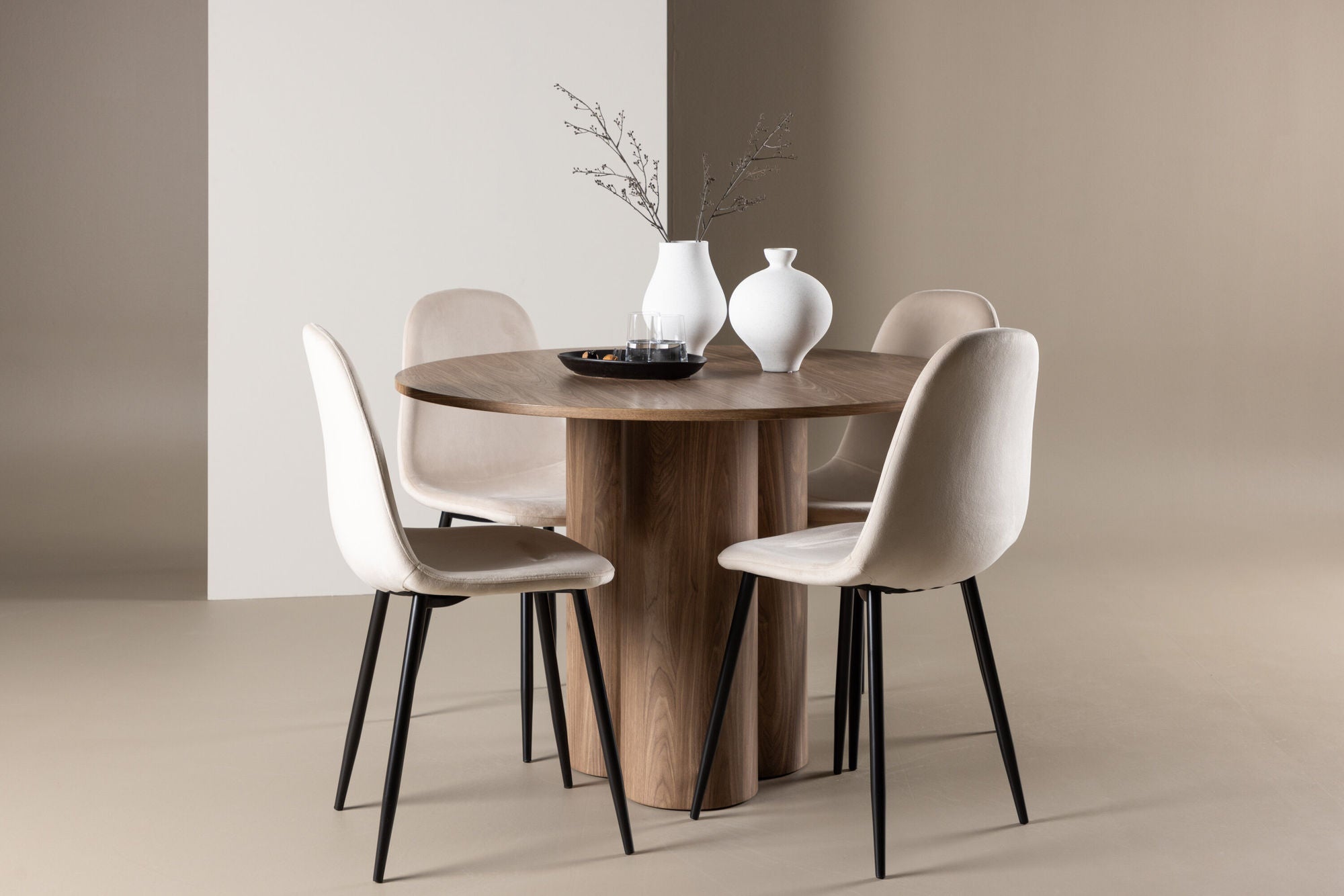 Venture Home Olivia spisebord with Polar Spisebordsstol