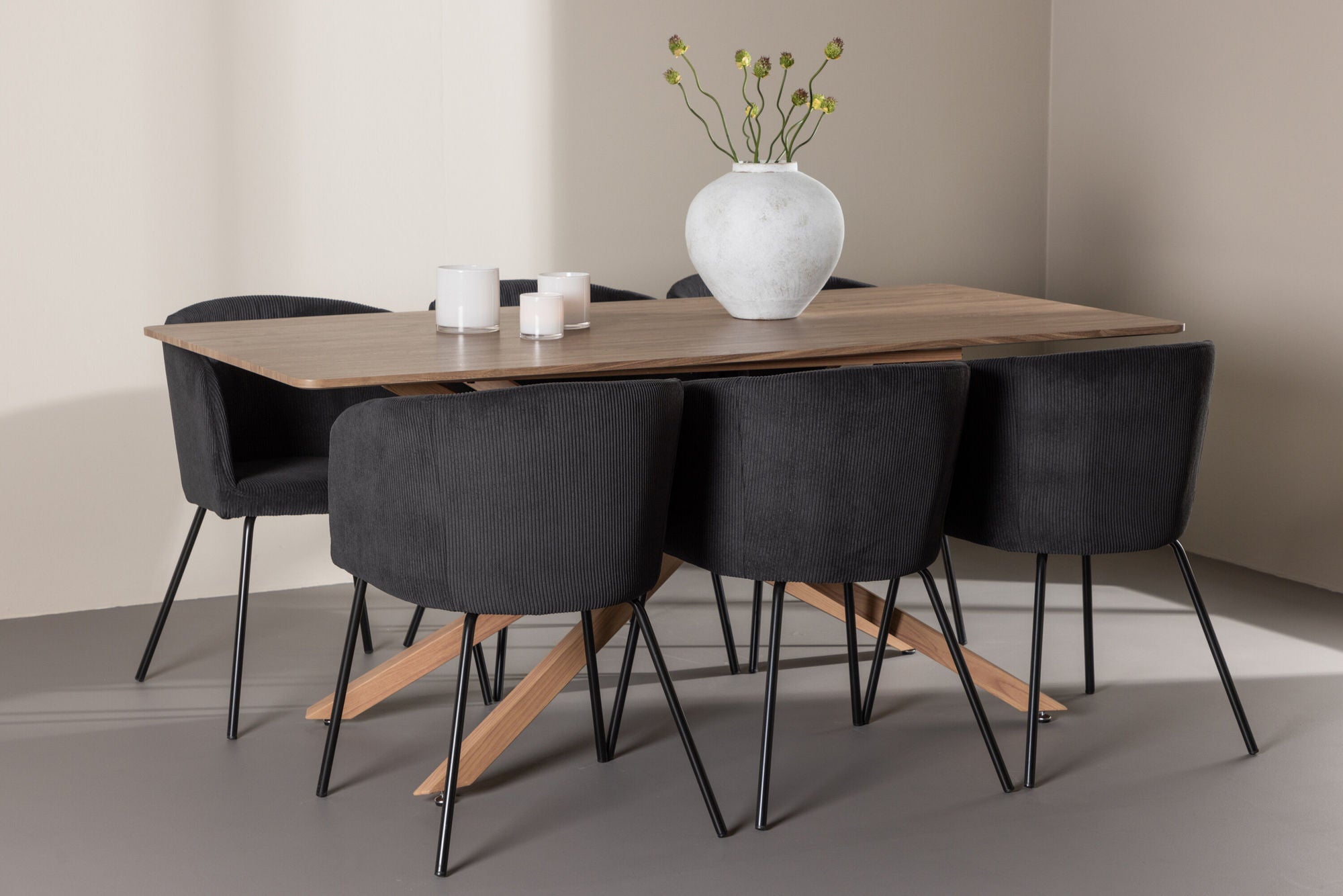 Venture Home Piazza spisebord with Berit Spisebordsstol