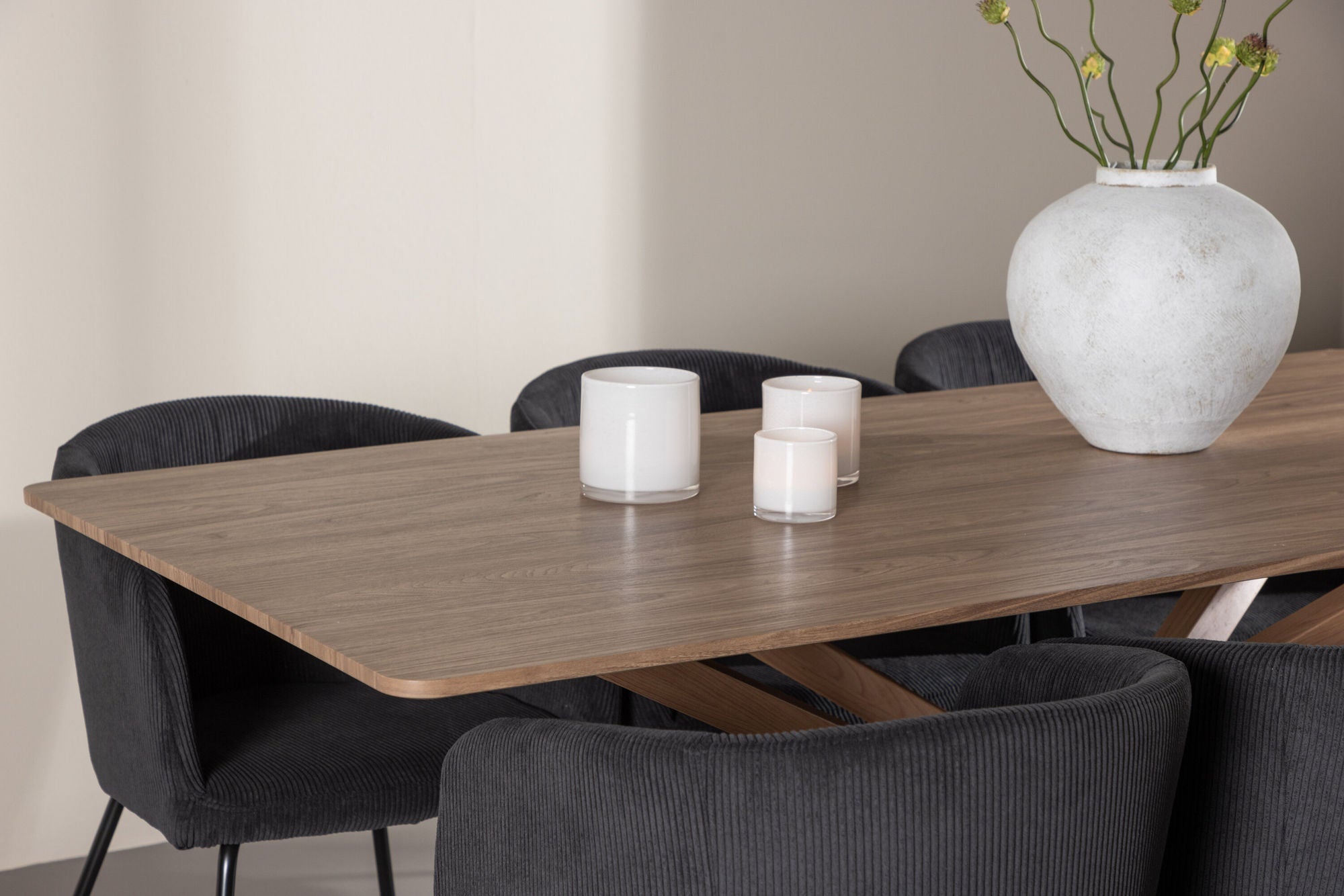 Venture Home Piazza spisebord with Berit Spisebordsstol