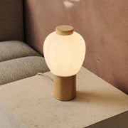 Lot Lysebrun Træ bordlampe