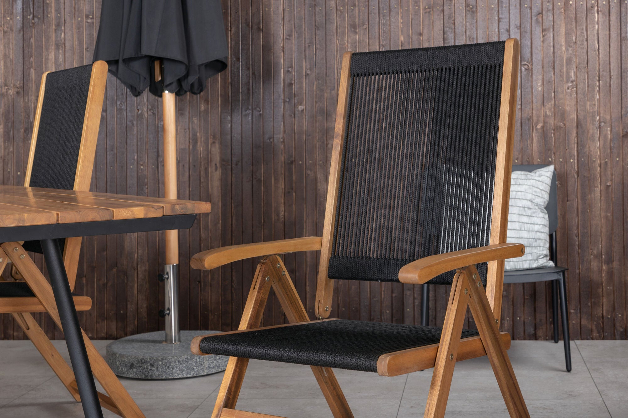Venture Home Chan spisebord - Black Steel / Acacia (teak look) - 200cm+Little John foldable stol - Rope / Acacia_4