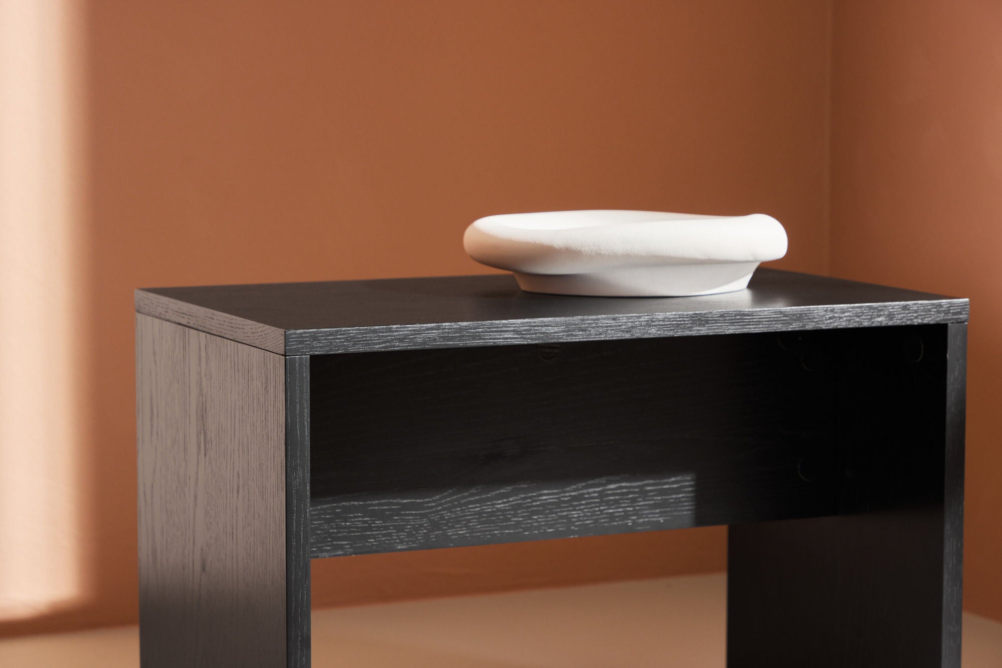Venture Home Juni Side bord - Black Veneer