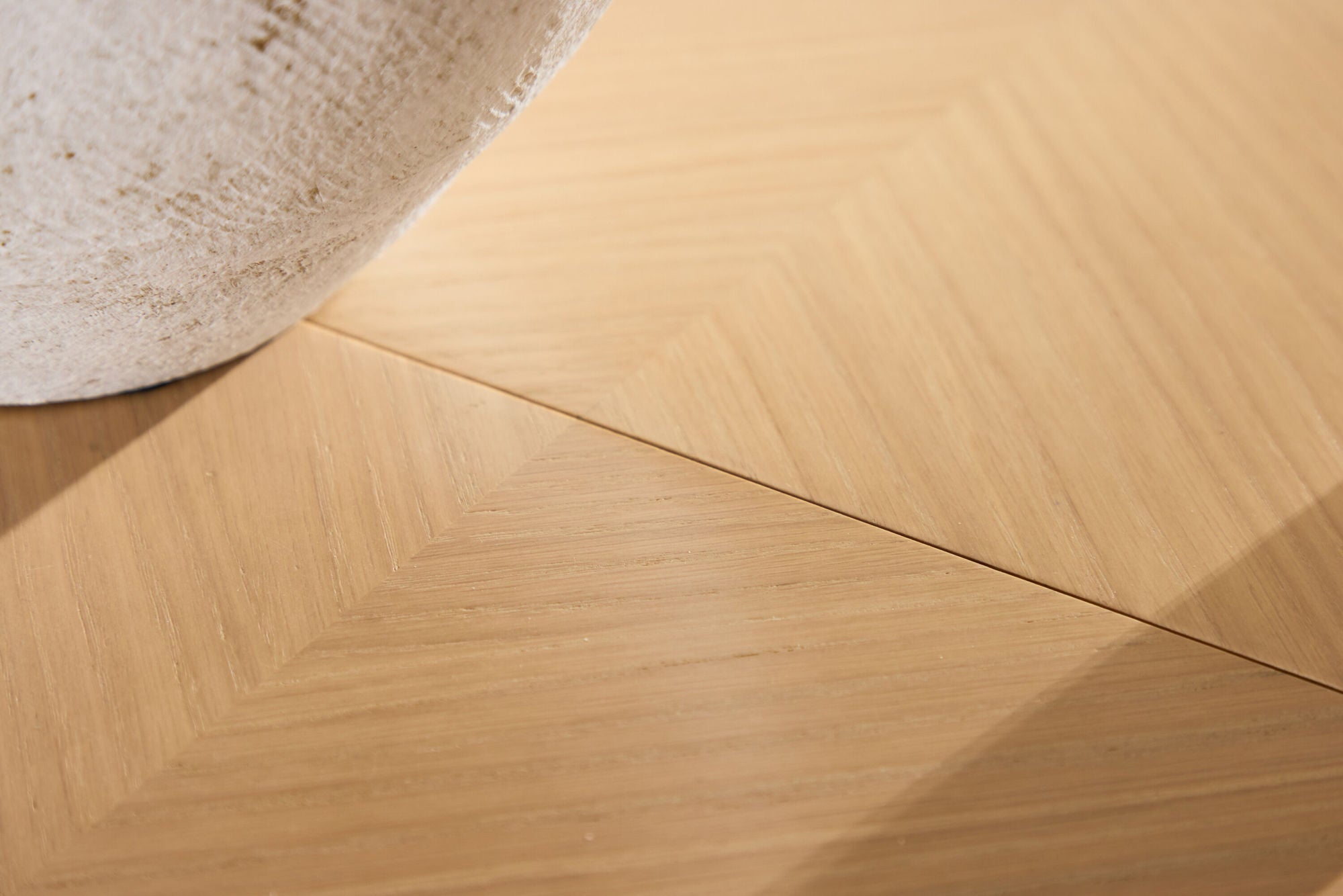 Venture Home Strada spisebord 120/170 x120x74 cm - Whitewash / Oak Veneer