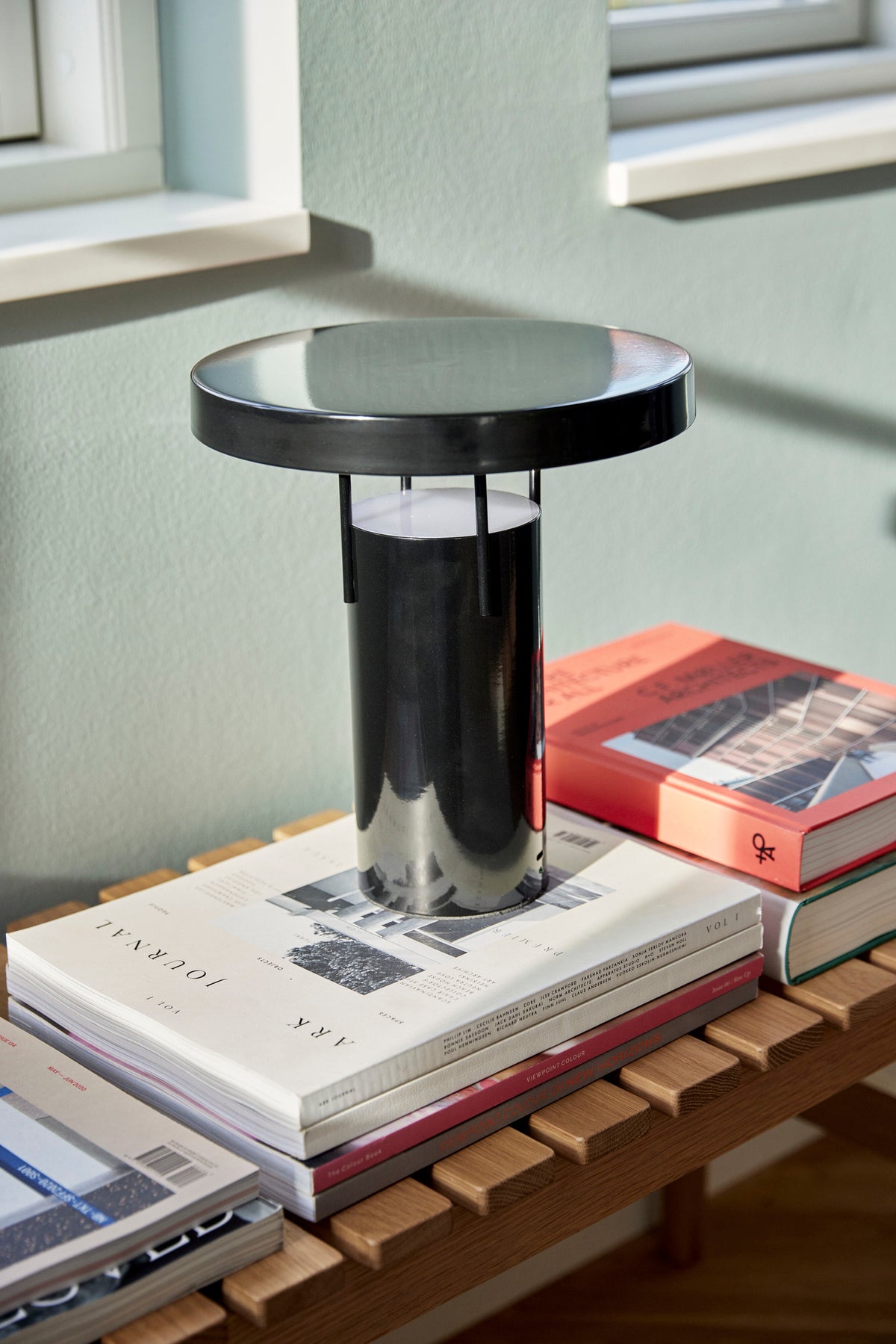 BringMe bærbar bordlampe sort