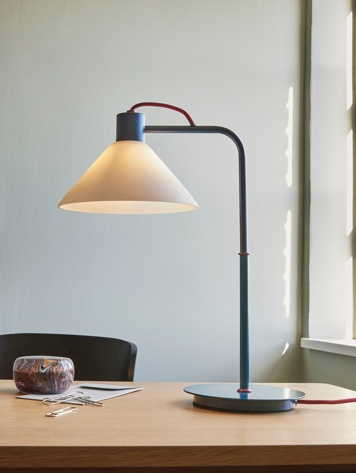 Spot bordlampe blå