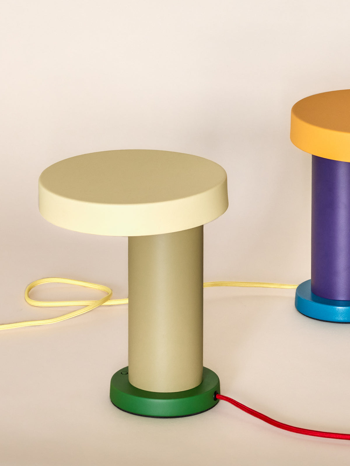 Magisk bordlampe grøn/oliven