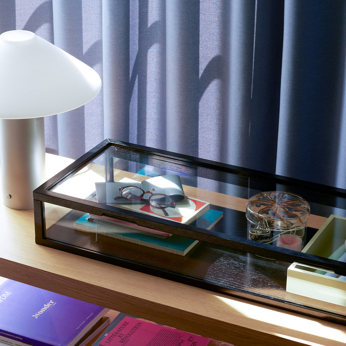 Orbit bordlampe i metallic sølv