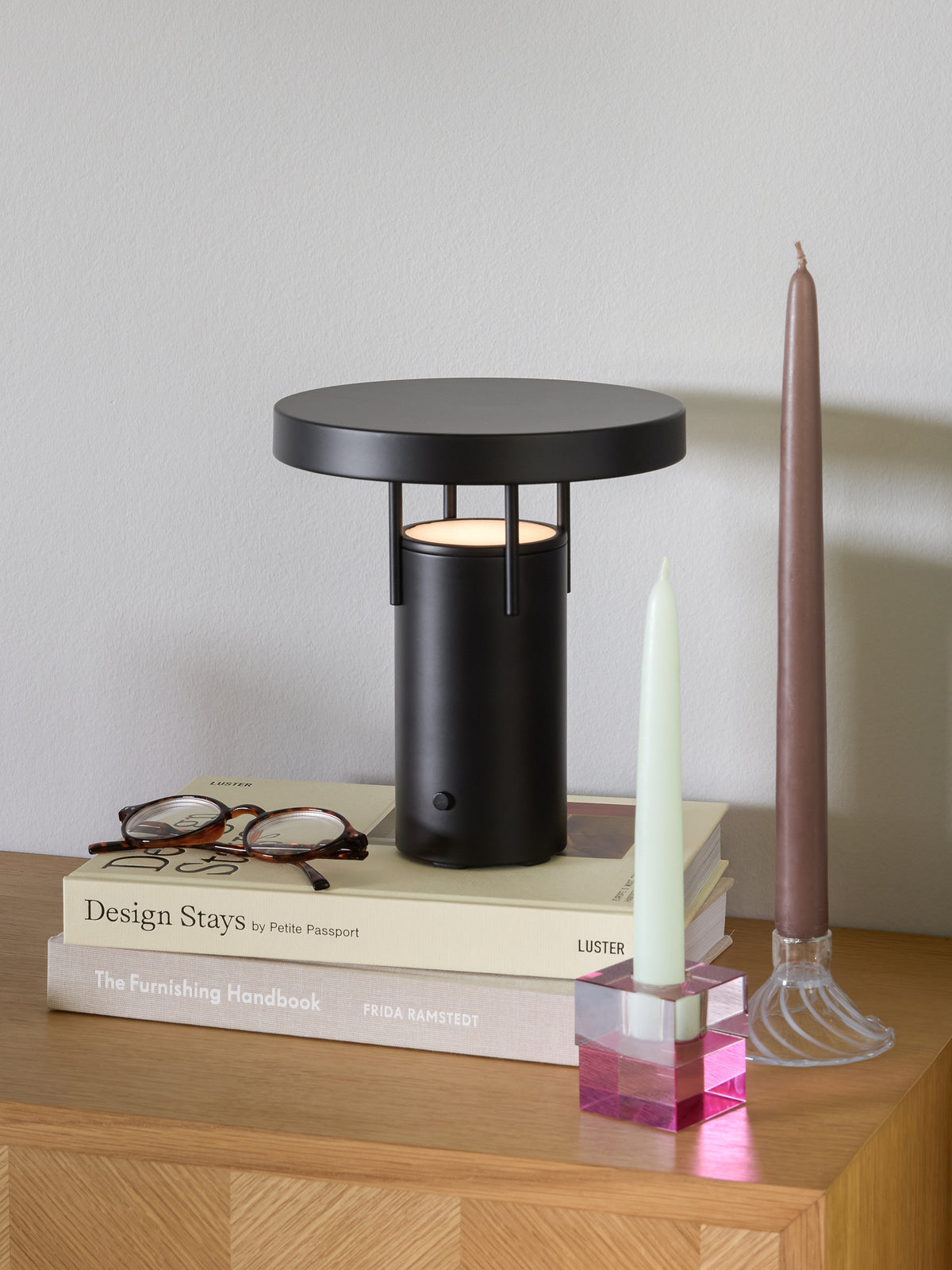 BringMe bærbar bordlampe mini mat sort