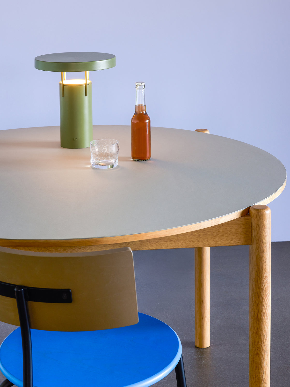 BringMe bærbar mini bordlampe grøn