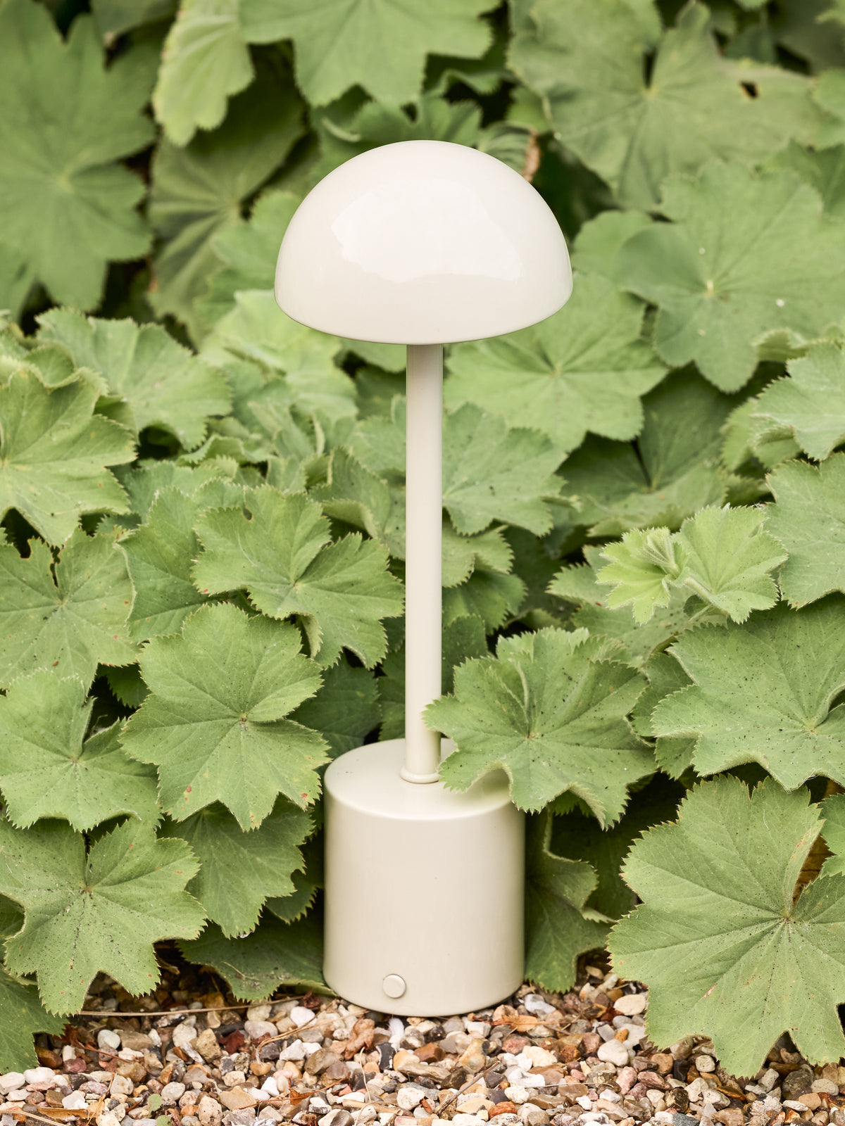 Taten bærbar bordlampe sand