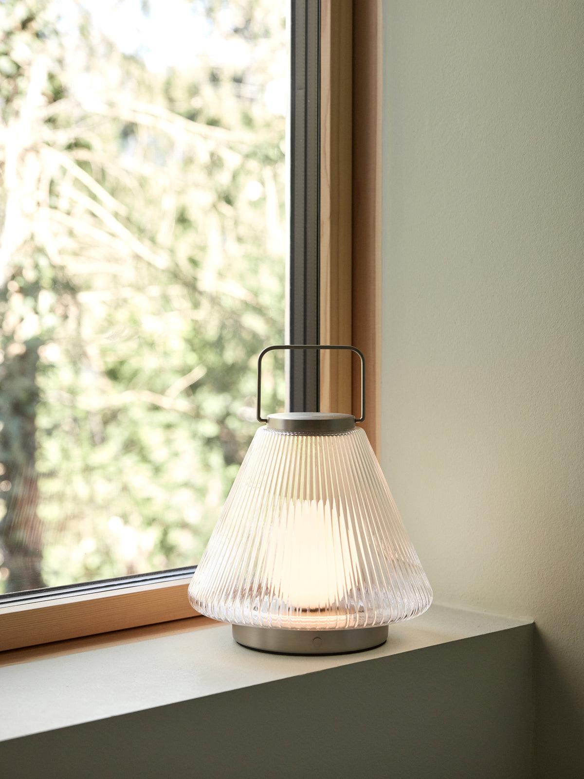 Tou bærbar bordlampe, klar