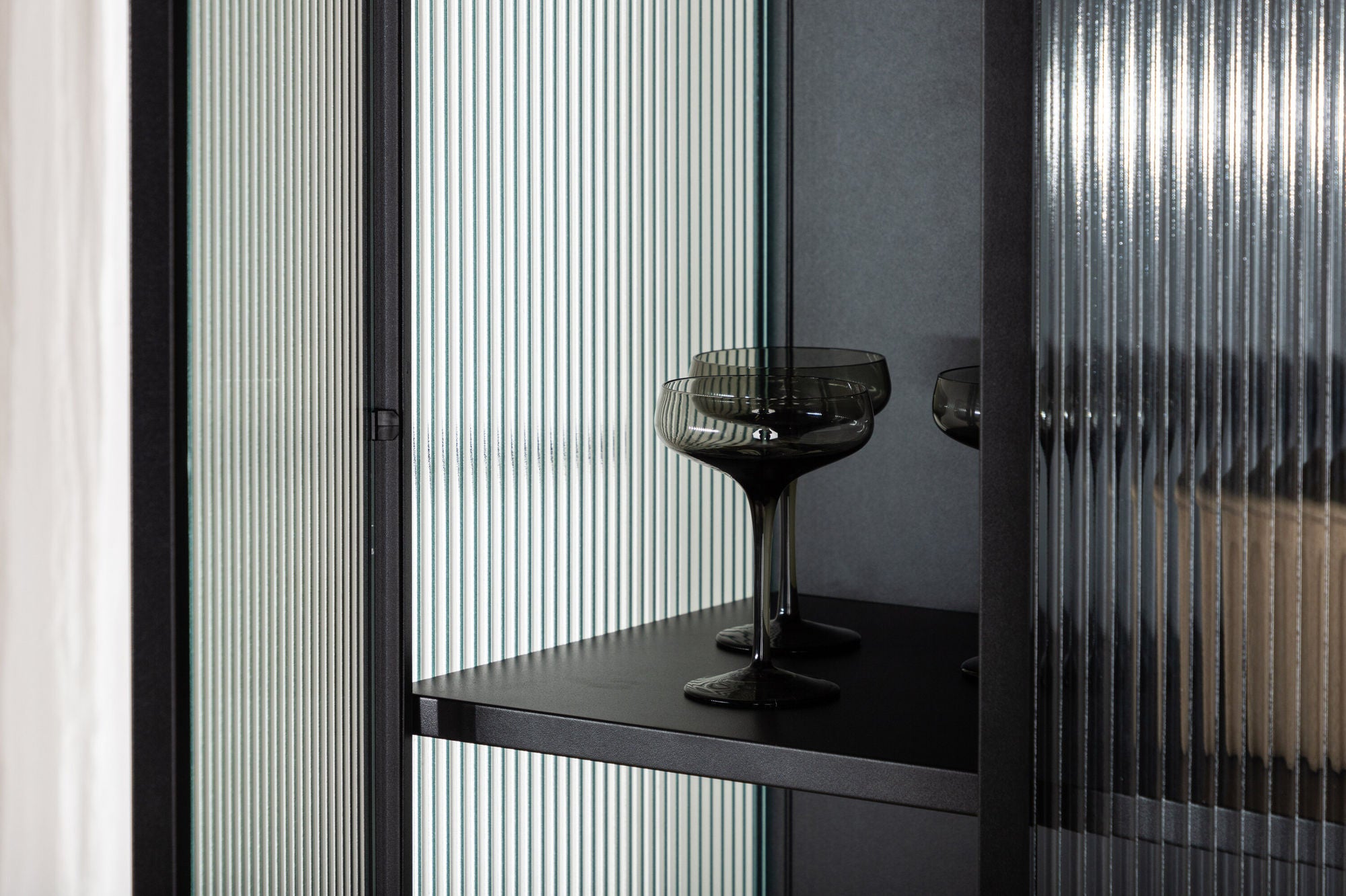 Venture Home Garis High skab - / Black - Ersätter 15630-208