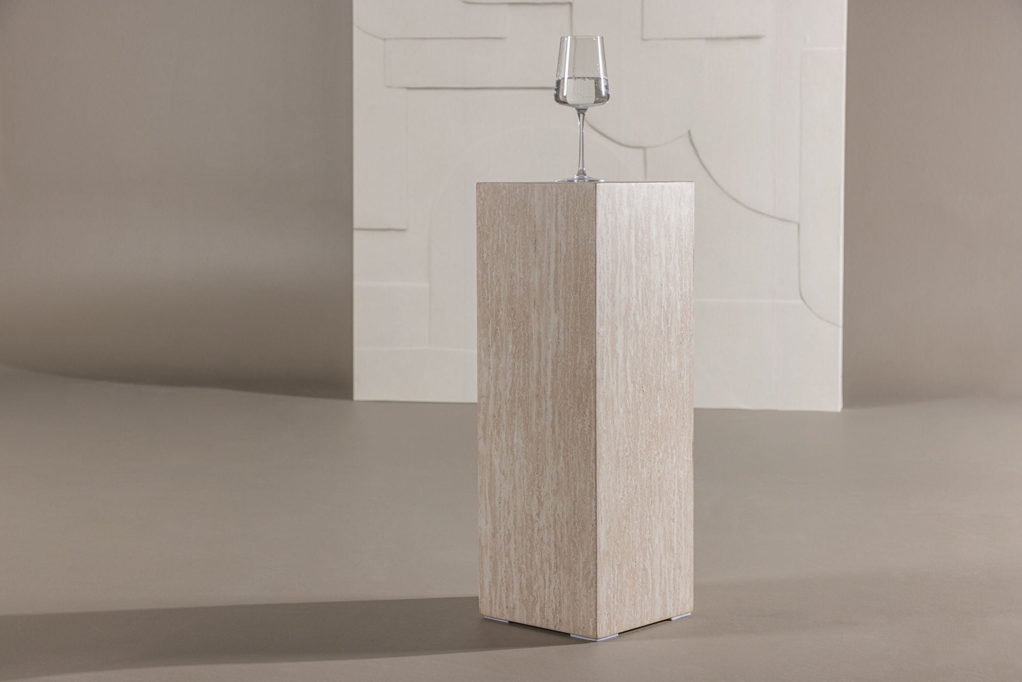 Vind Ramsvik Side bord 23x65 - Travertine look / FSC 100%