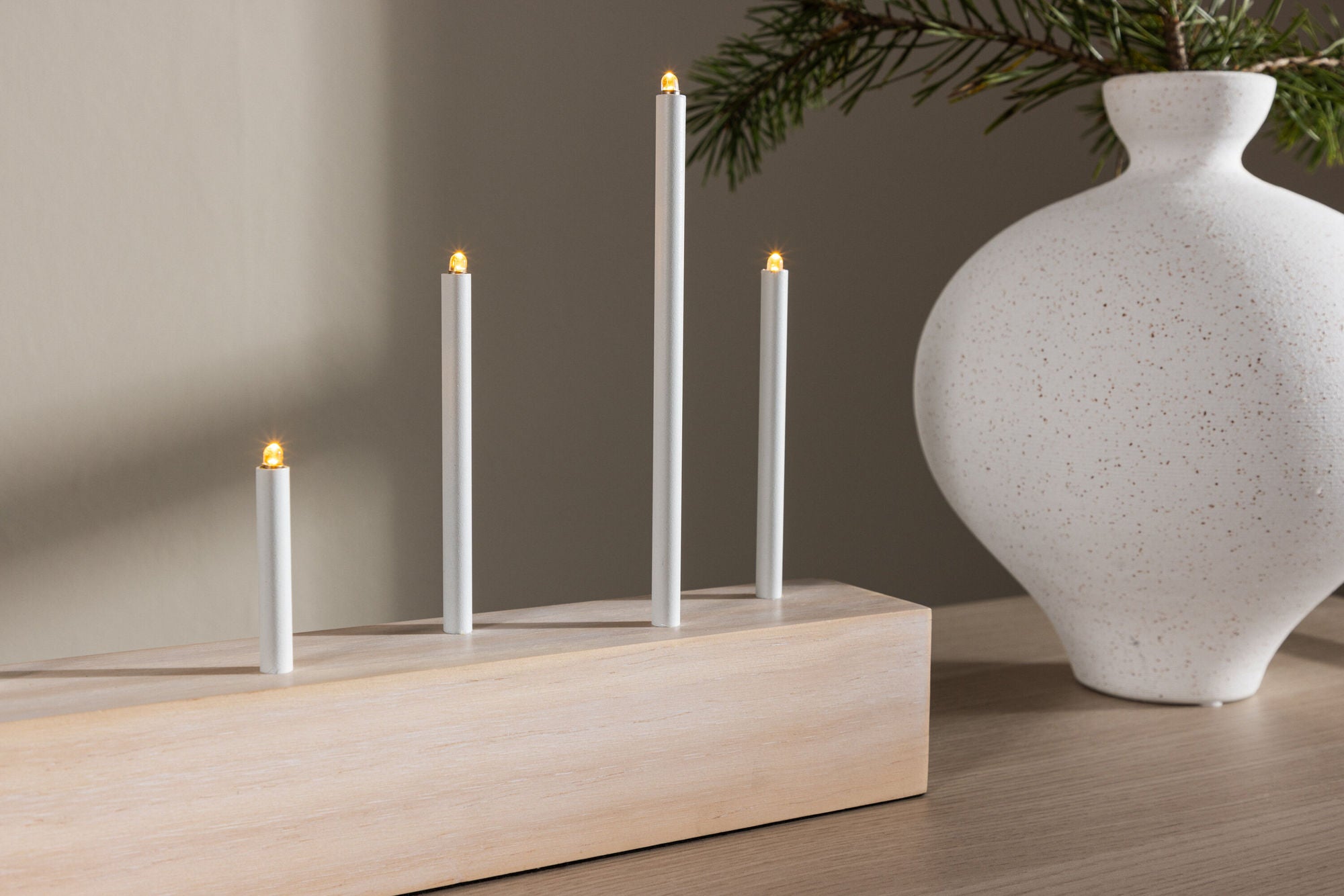 Venture Home Kungsberget bord lampe - Whitewash / MDF