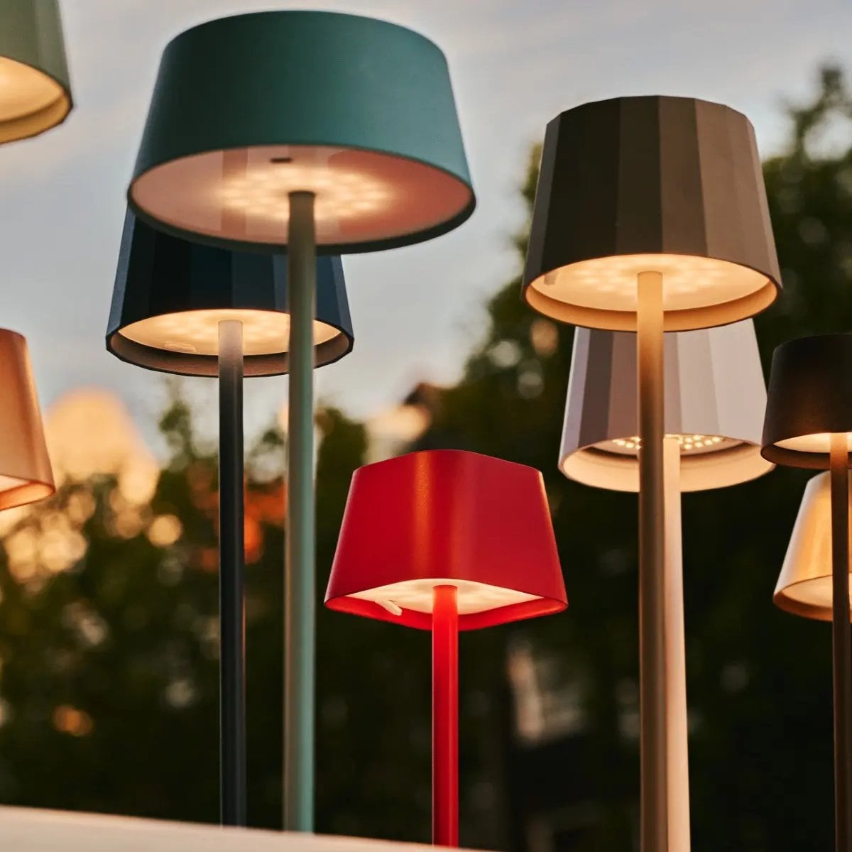 William Mocha Brown genopladelig bordlampe