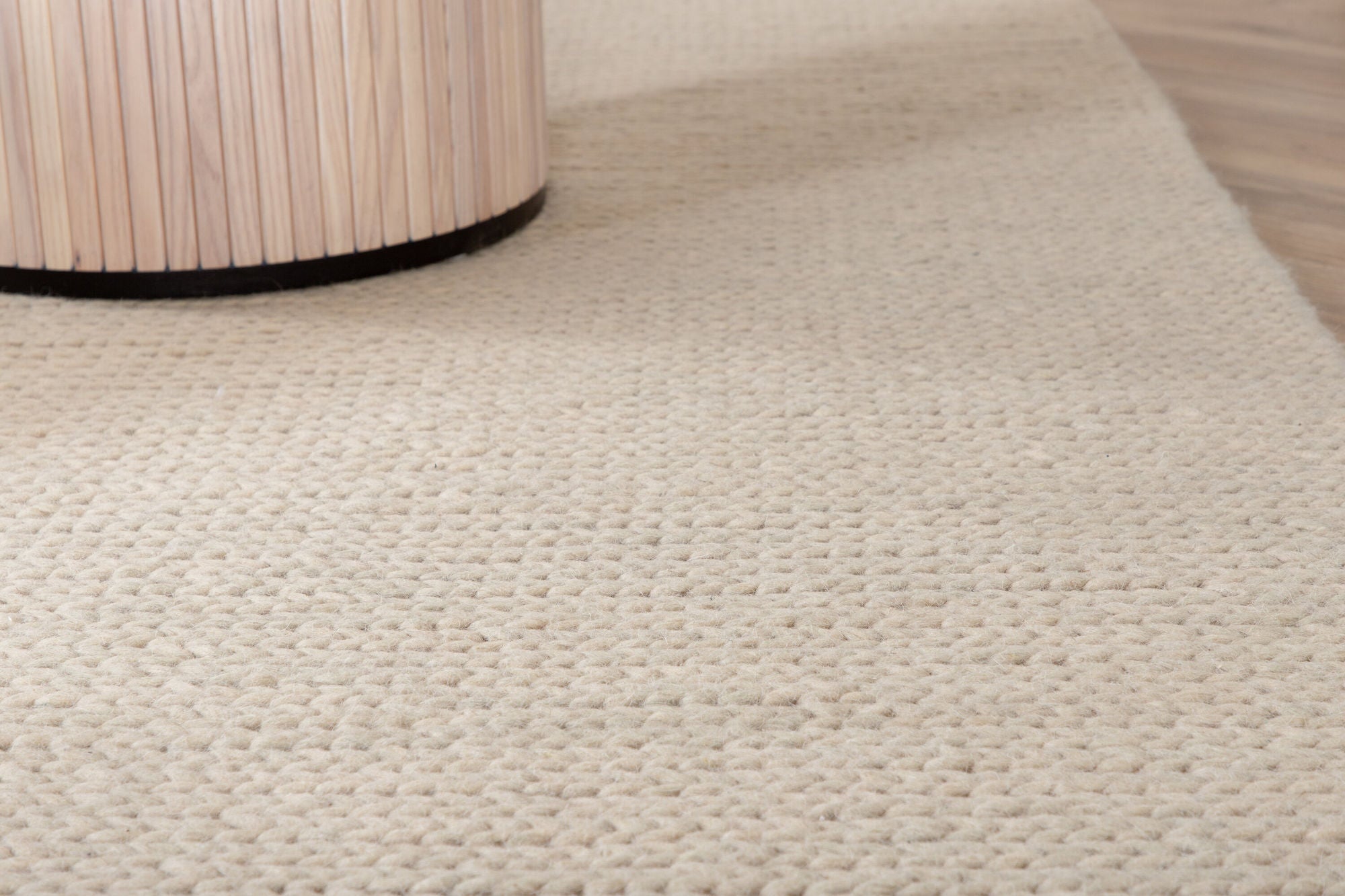 Venture Home Marta Wool Carpet - 250*350- Creme
