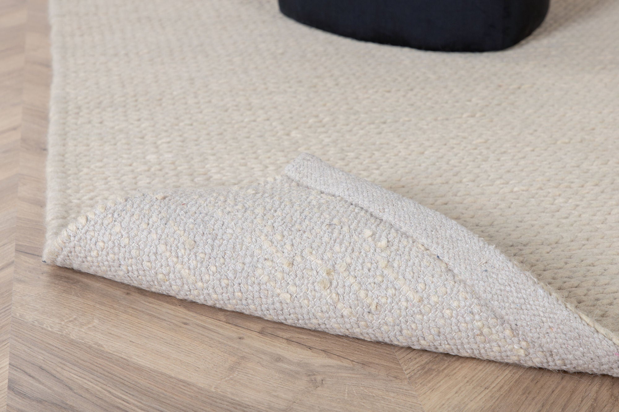 Venture Home Marta Wool Carpet - 250*350- Creme