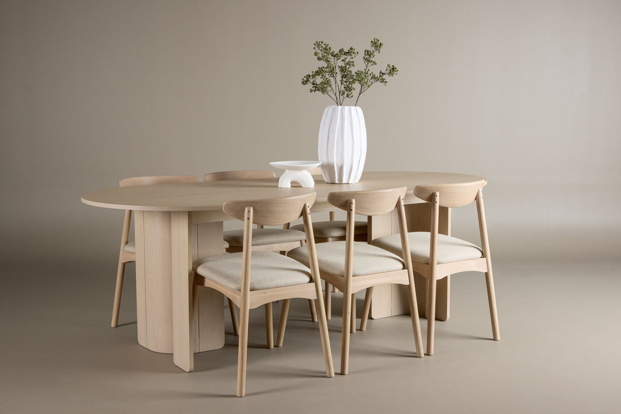 Venture Home Tyresö bord 100x220 cm - Whitewash with Ven stol - Whitewash