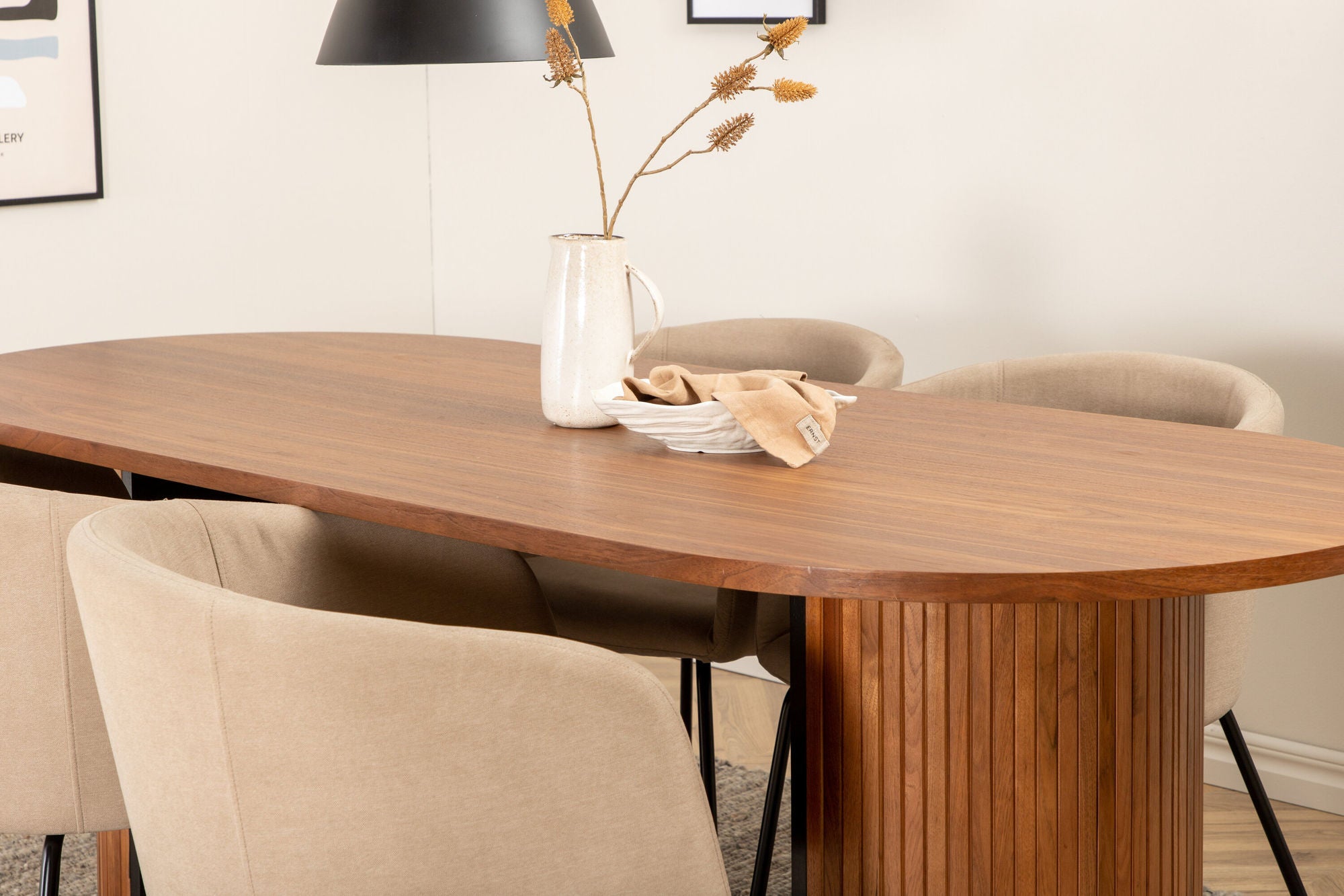 Venture Home Bianca Oval spisebord , Walnut Black Veneer+Berit stol , Black Beige Fabric (Polyester linen )_4