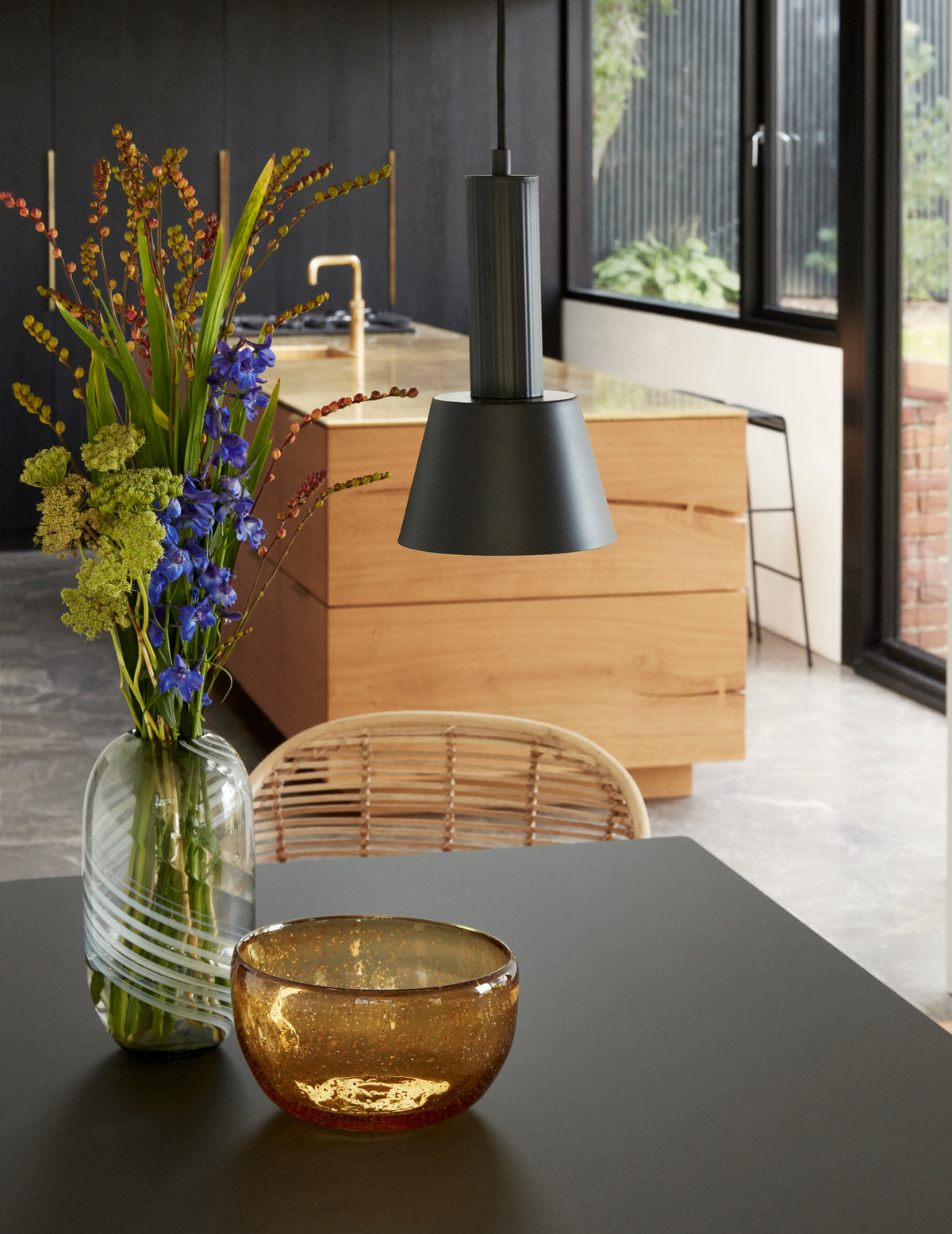 Mono Pendel Lampe Sort