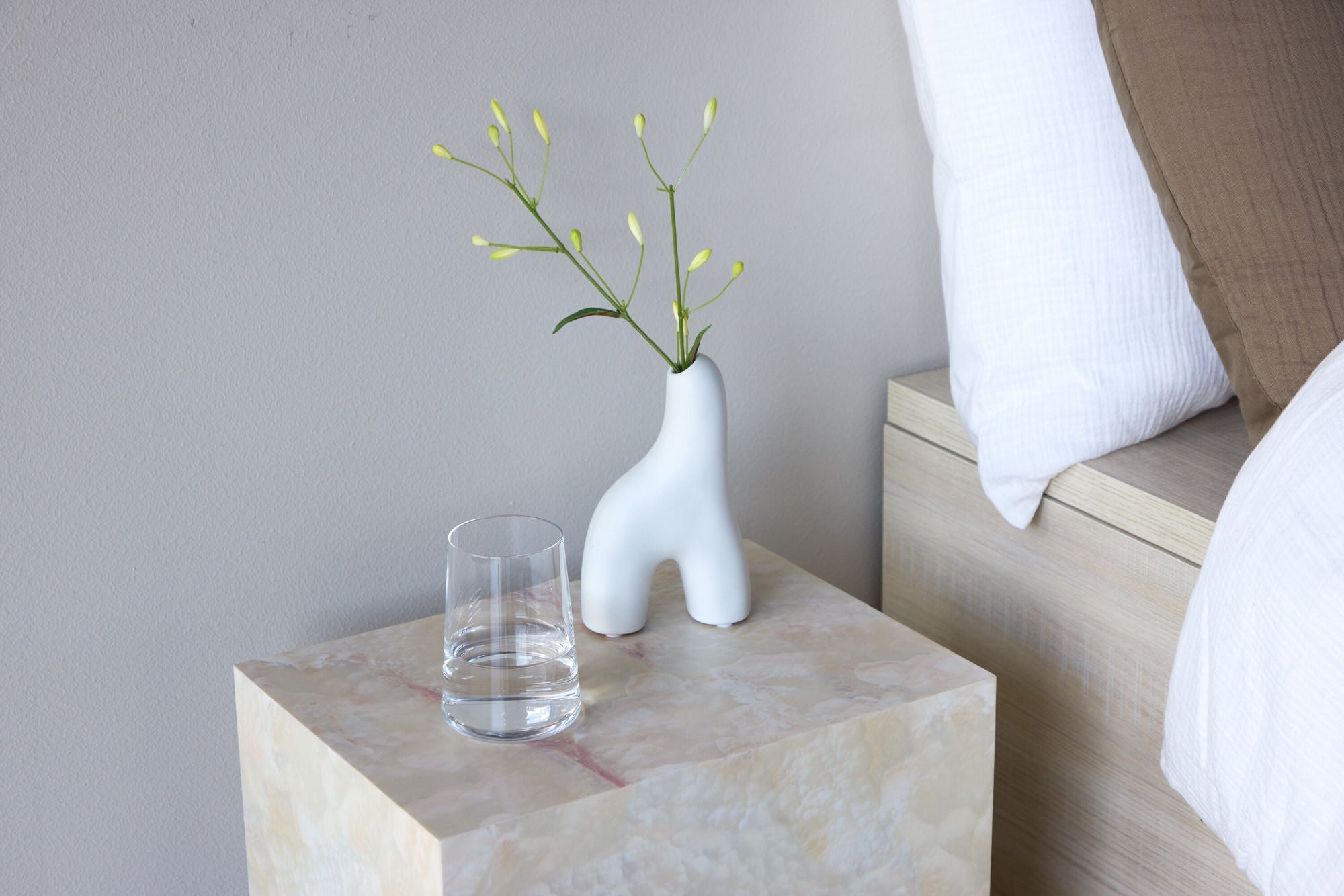 Venture Home York Side bord 30x35x25 cm - Beige Stonelook