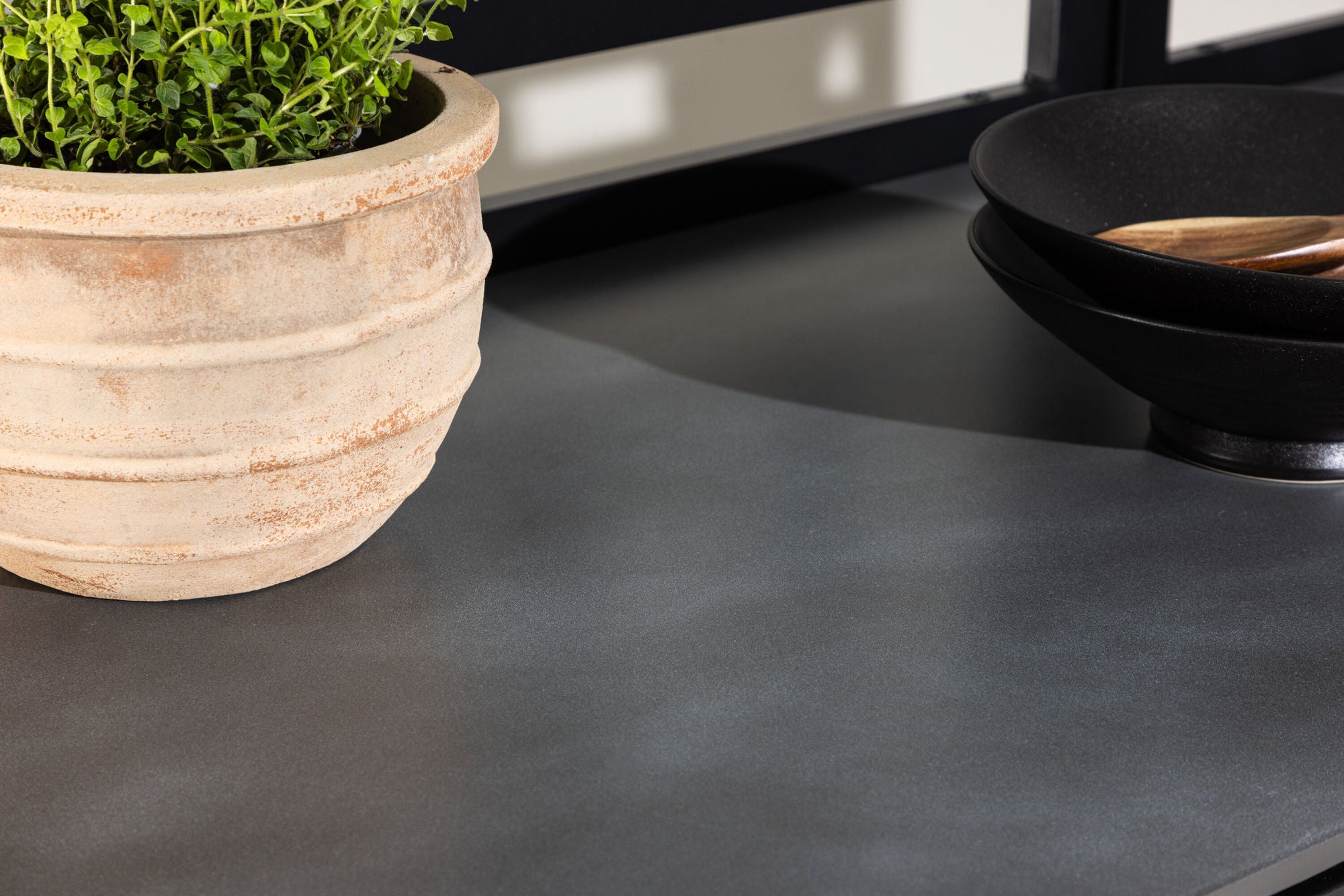 Venture Home Alicante garden kitchen bord w/o hole black/fiber concrete