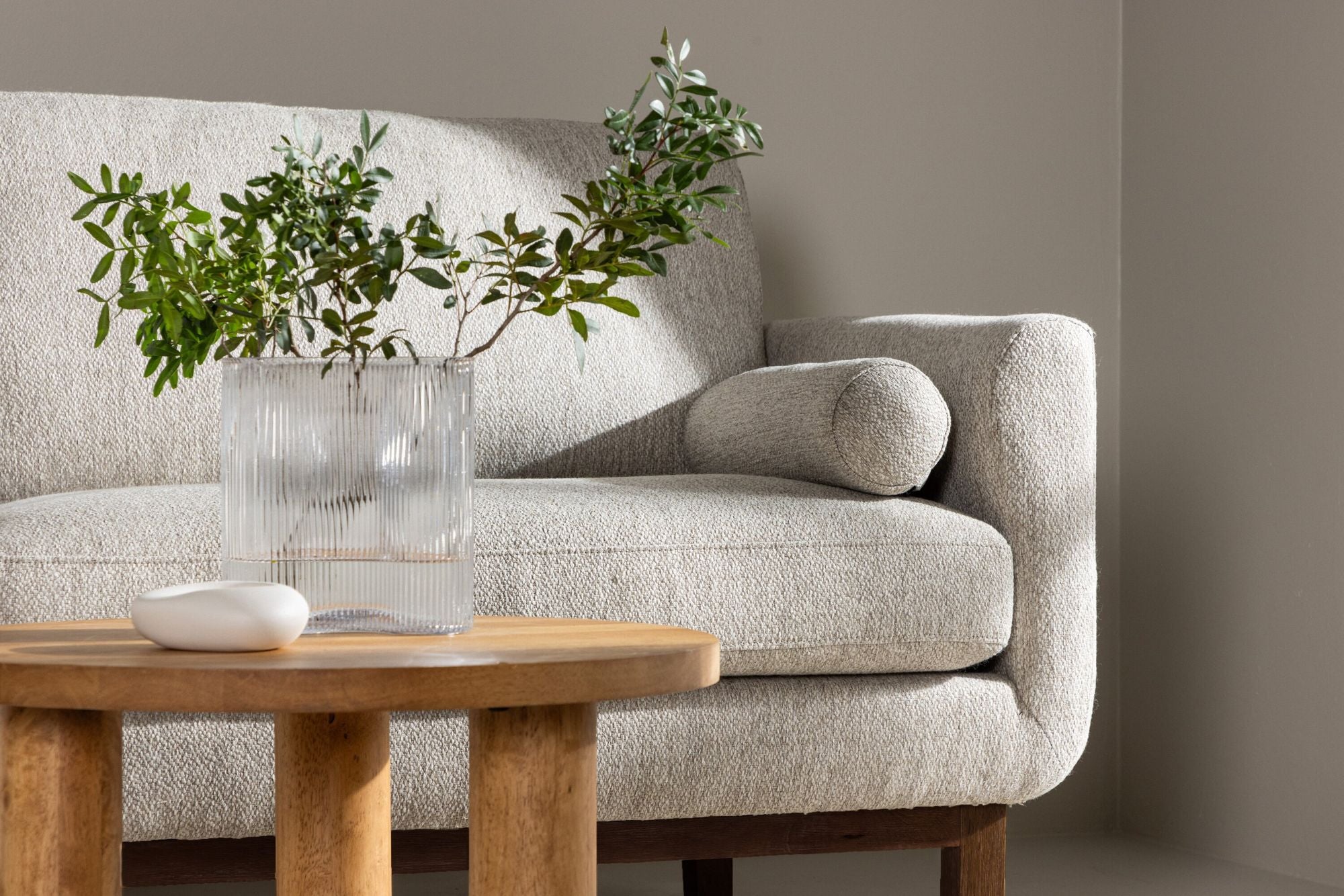 Venture Home Olympos 3-seat Sofa - Woodlook / Beige