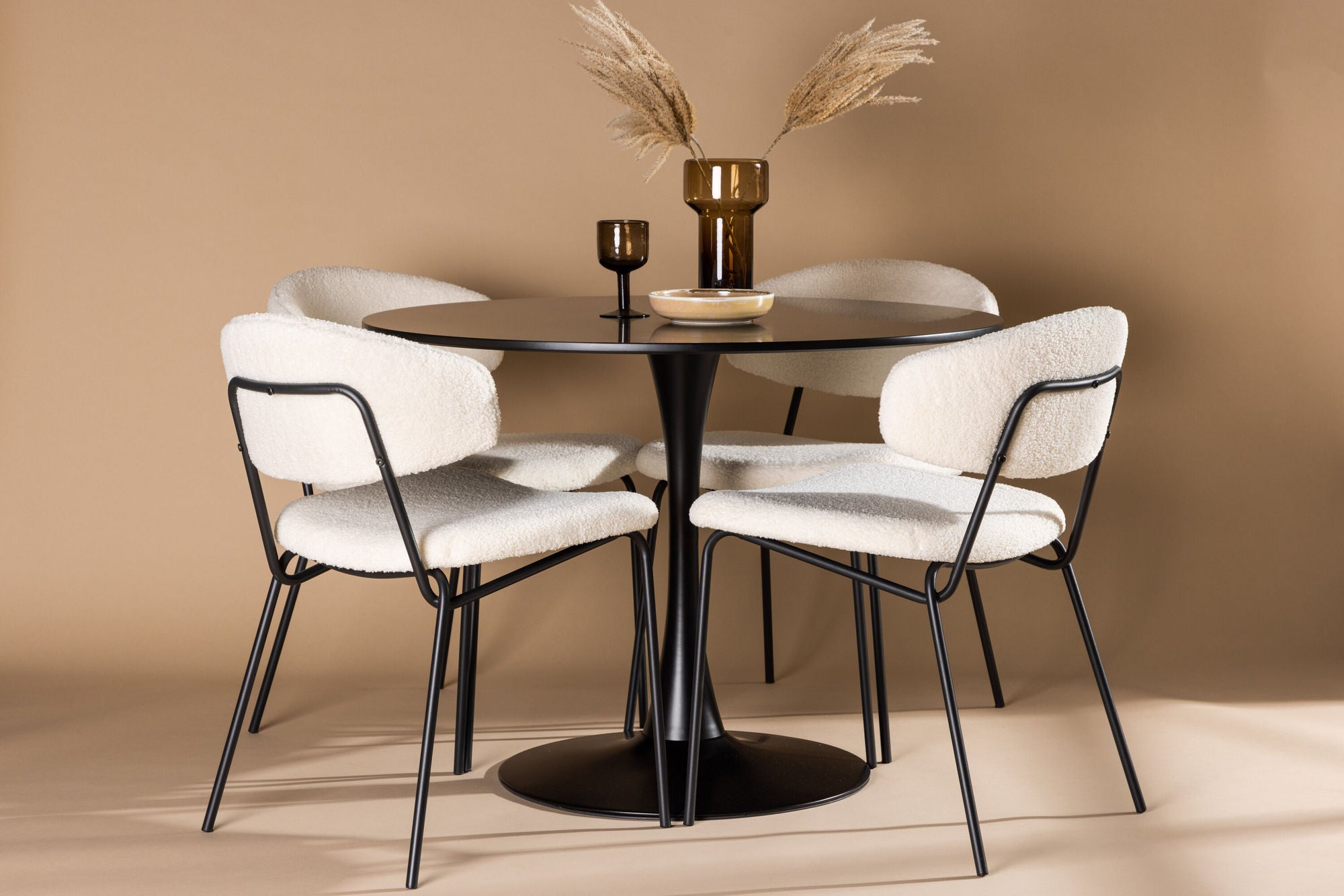 Venture Home Glade spisebord - Black / Black MDF +Chico Spisebordsstol - Black / White Boucle _4