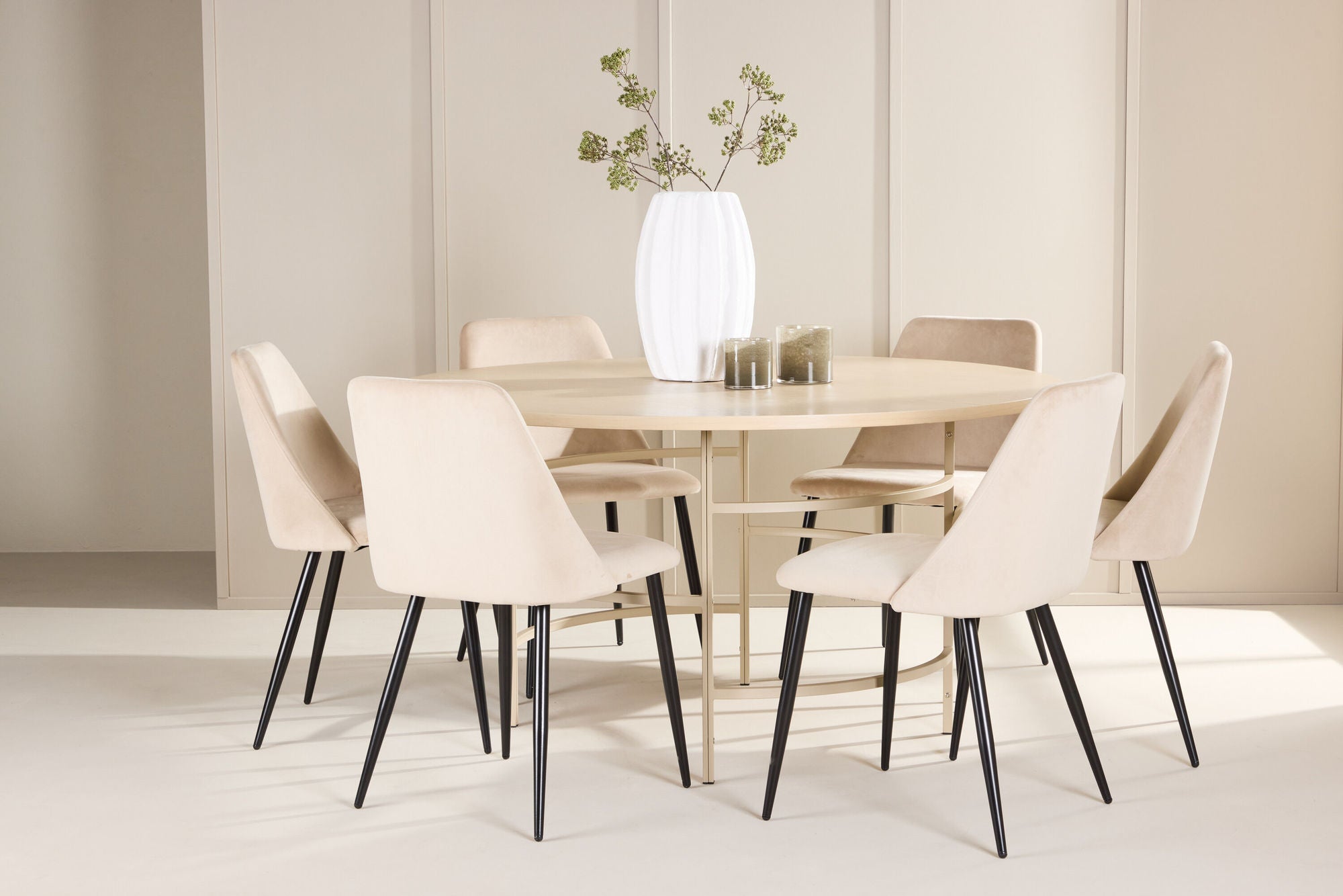 Venture Home Copenhagen bord - Whitewash/Beige with 6 Night stol - Black / Beige