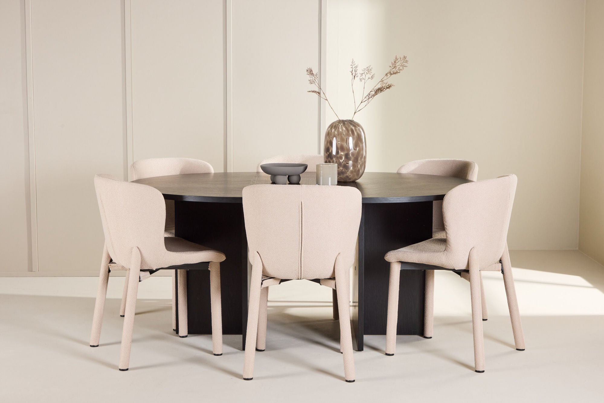 Venture Home Strada bord - Black with 6 Astoria stol - Beige