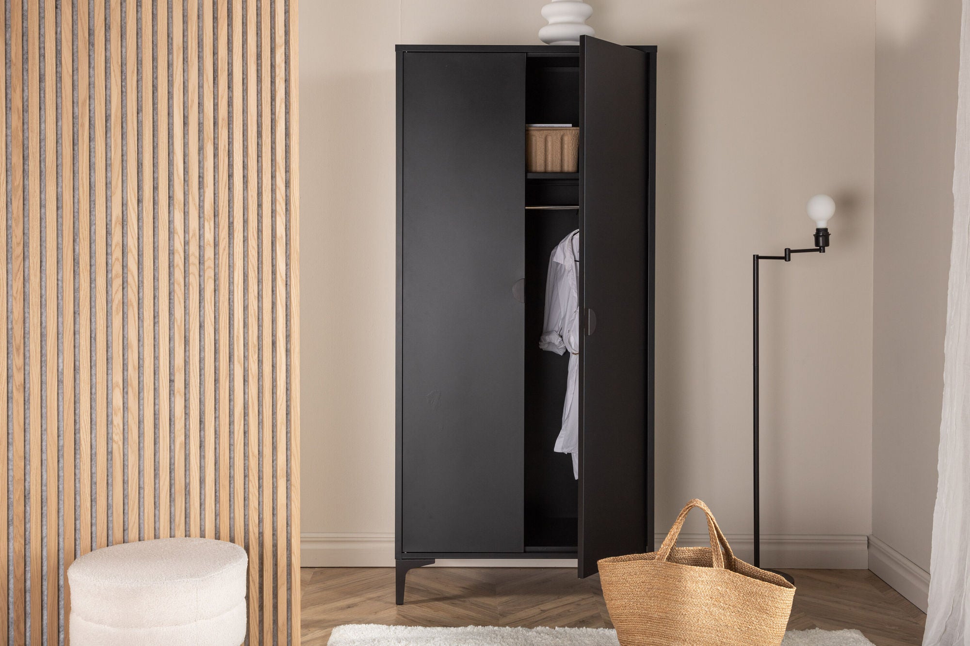 Venture Home Piring Wardrobe - Black / Black - Ersätter 15622-208