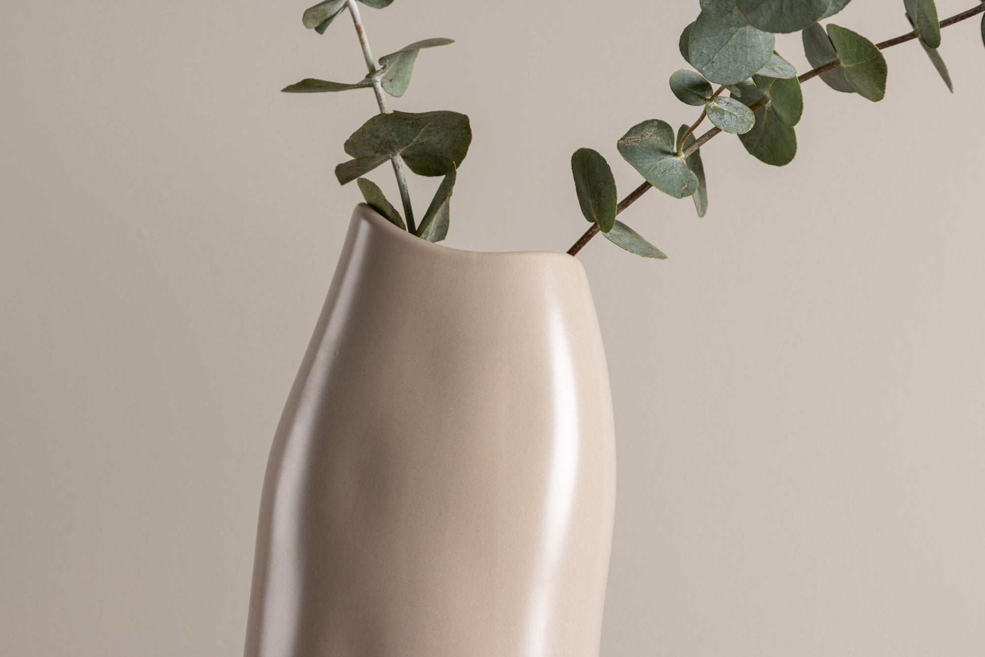 Venture Home Ernst Vase - Dark Beige - 12*9*23Hcm