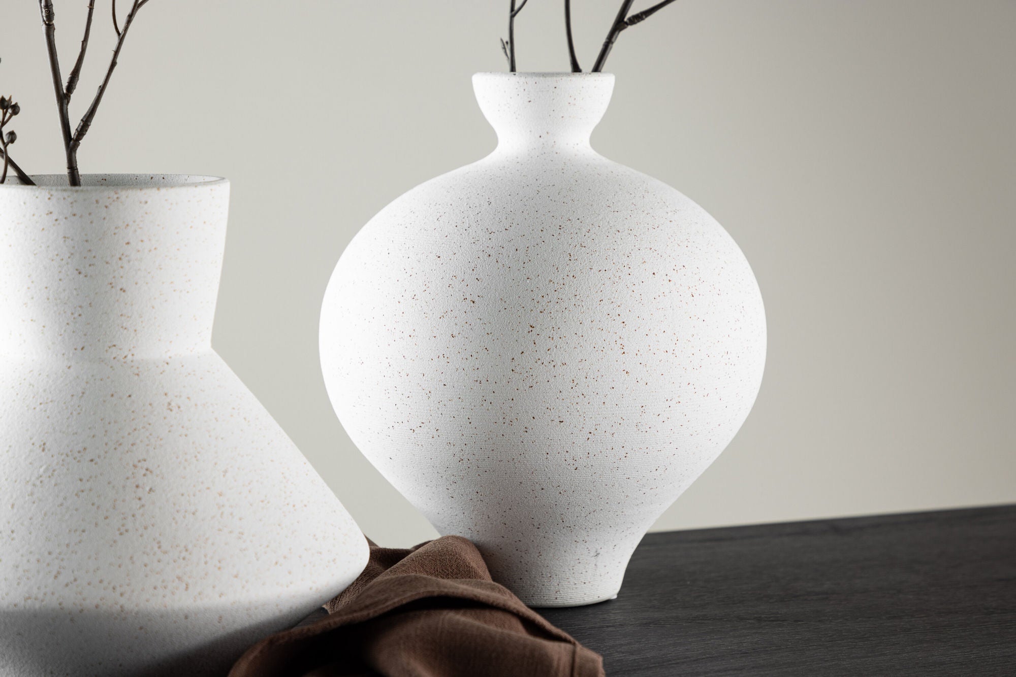 Venture Home Rellis Vase - White/Black Dots - D6*H24*B20cm