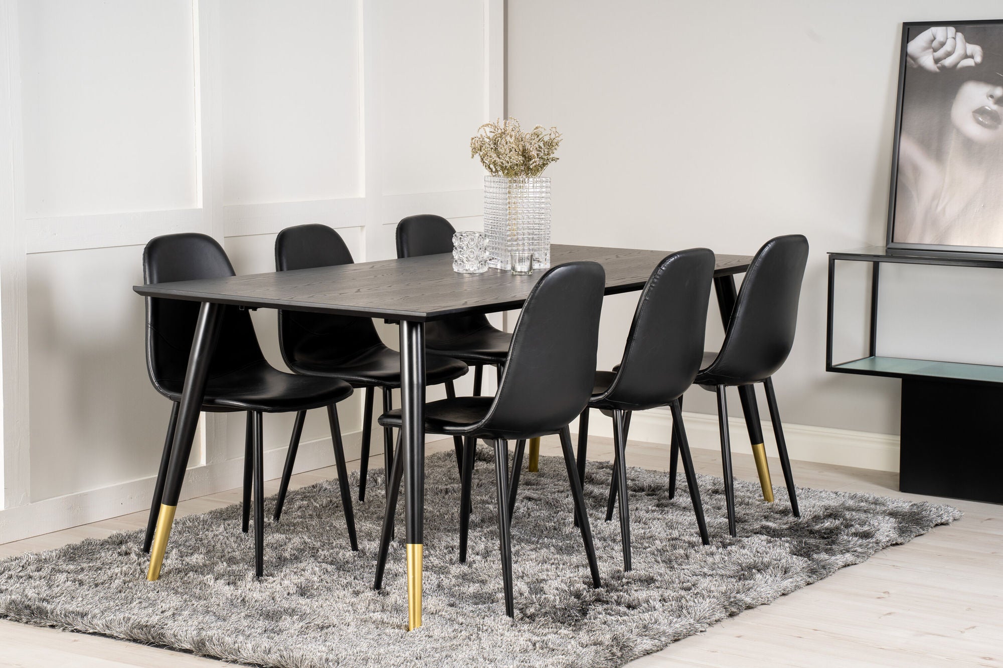 Venture Home Dipp spisebord - 180*90cm - Black Veneer / black legs w brass dipp +Polar Matstol - Svart / Svart PU _6