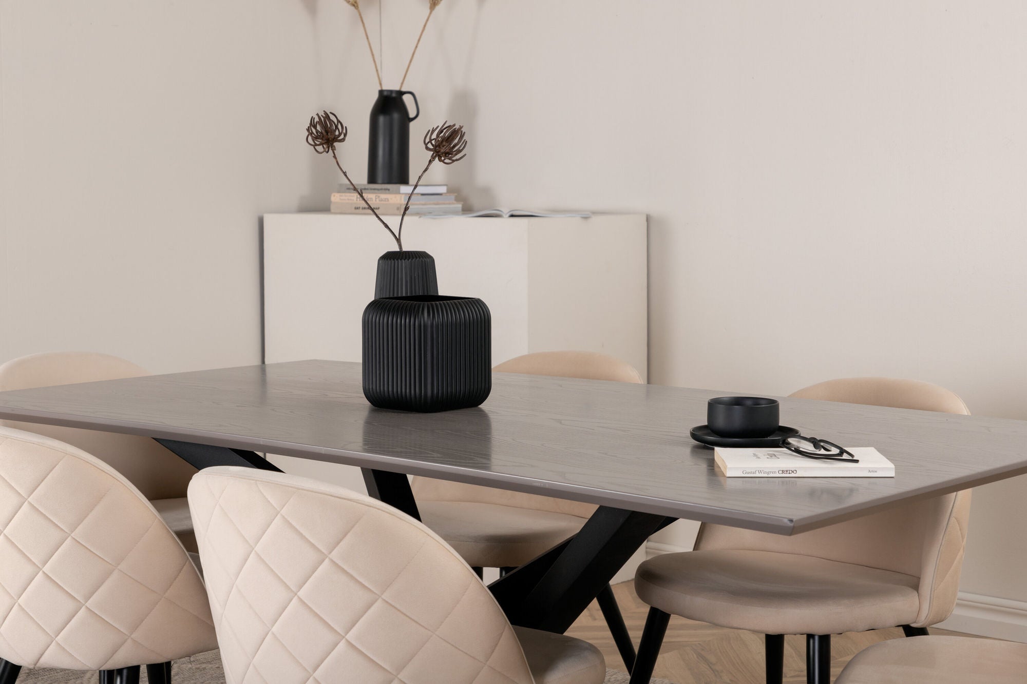 Venture Home Piazza spisebord - Black / Grey Veneer+Velvet Stitches stol - Black / Beige Velvet_6