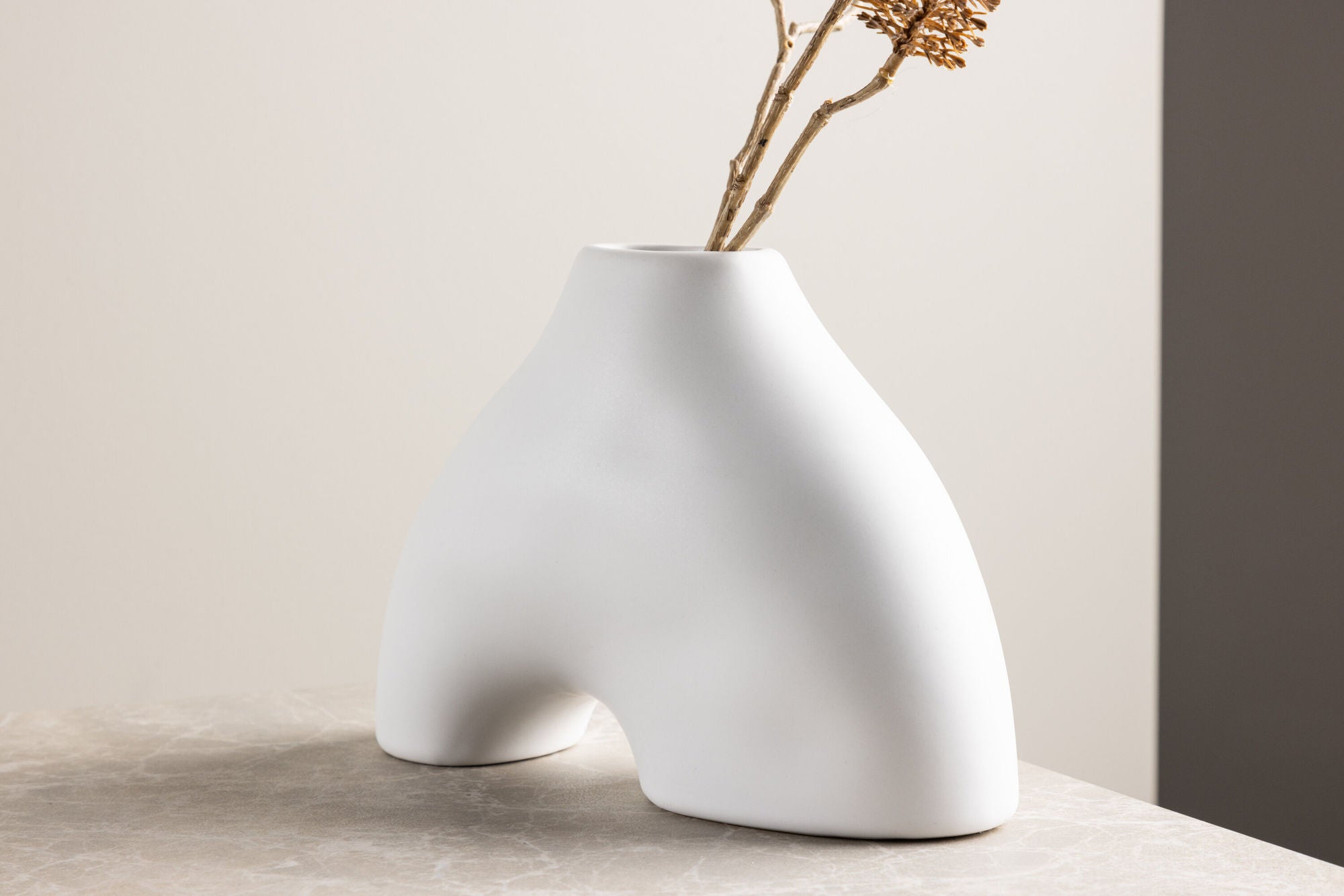 Venture Home Kento Vase - White - 21*8*15Hcm