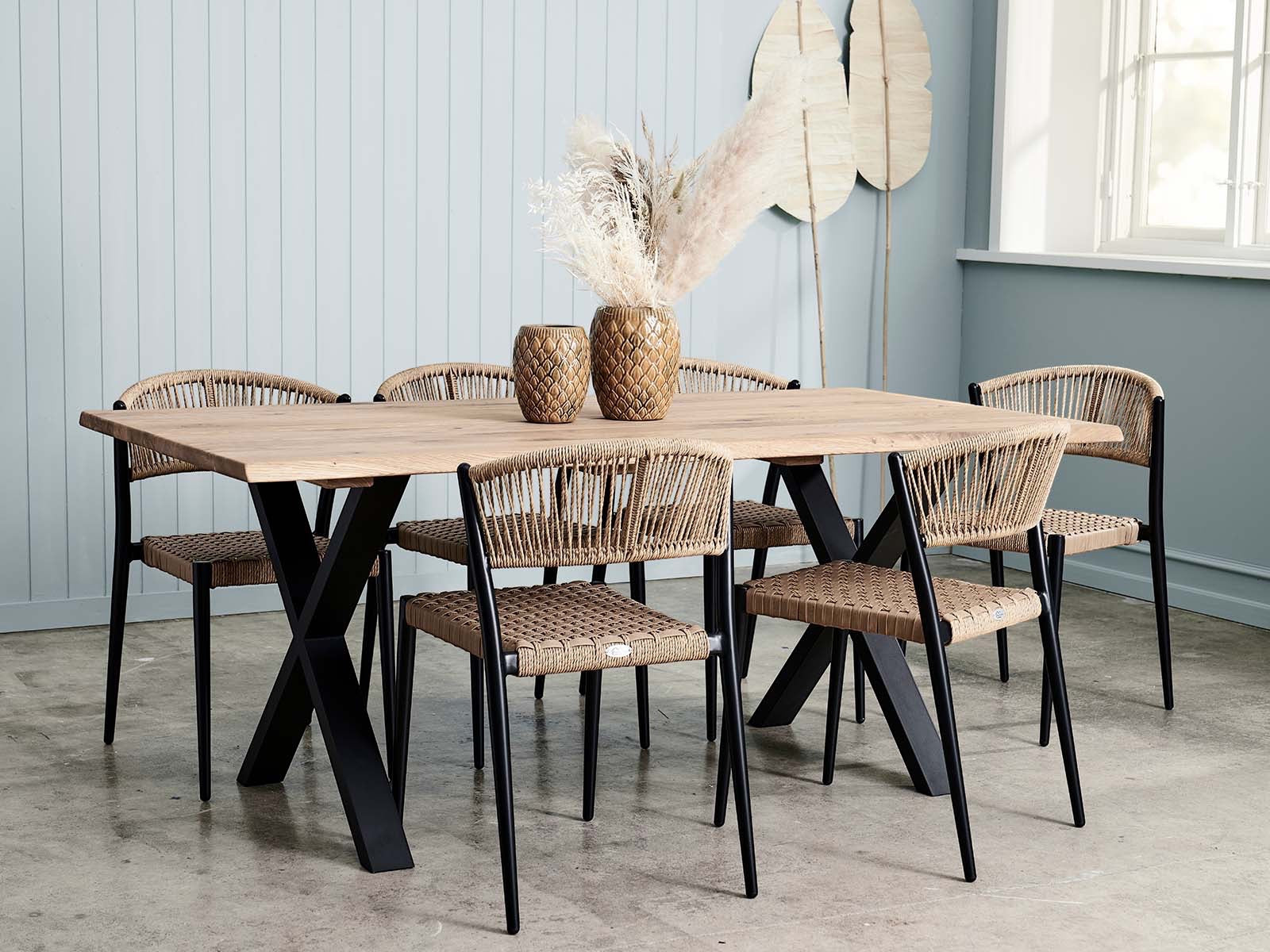 Spisebordsstol i flet, sort (Model: Astrid)