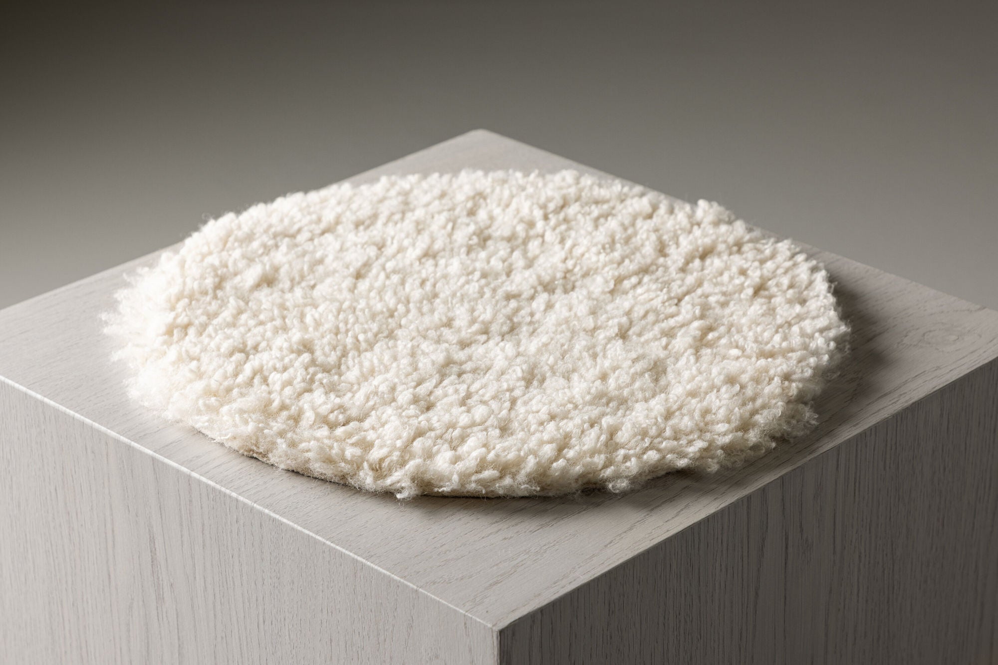 Venture Home Katy Polyester Teddy - 34*34- -rund-White