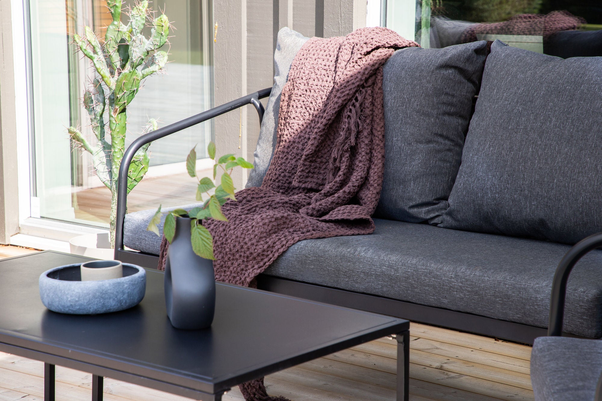 Venture Home Sopot - Sofa Set- Black / Grey - Steel