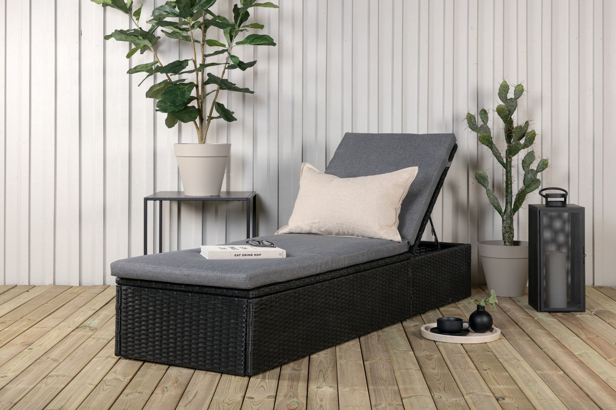 Venture Home Quad - Sun Lounge inc. Cushion- Black - Wicker -