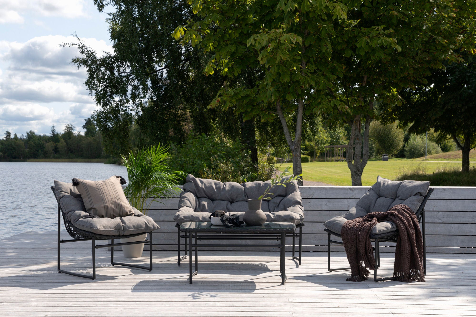 Venture Home Tina - Sofa Set- Black /Grey - Steel -