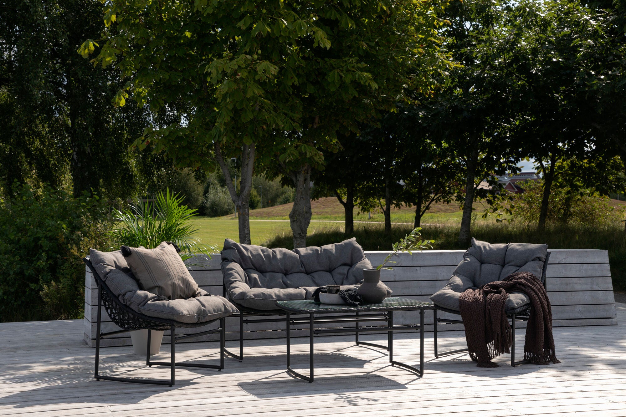 Venture Home Tina - Sofa Set- Black /Grey - Steel -