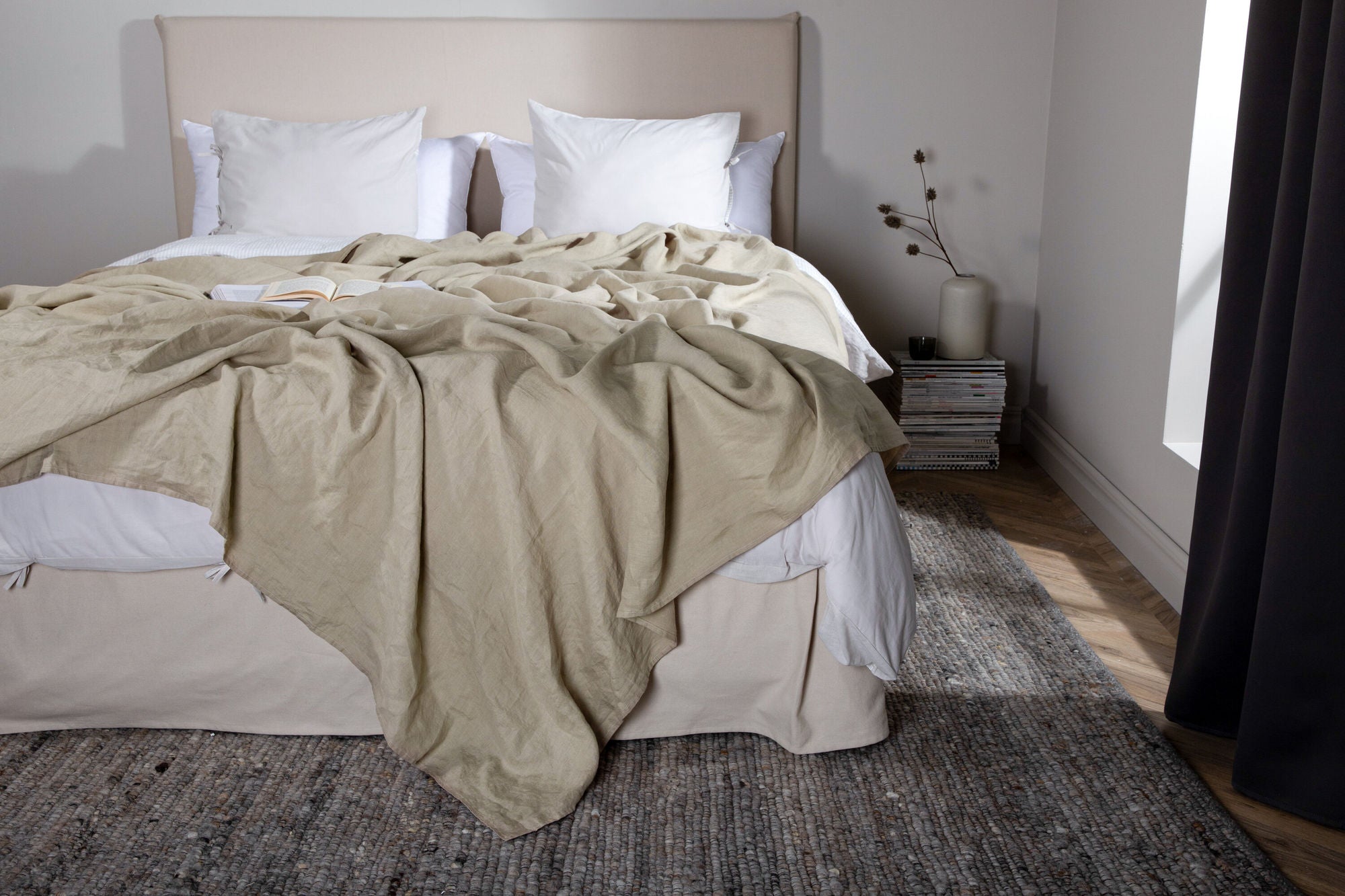 Venture Home Milo Bedspread Linen - Beige / - 260*260