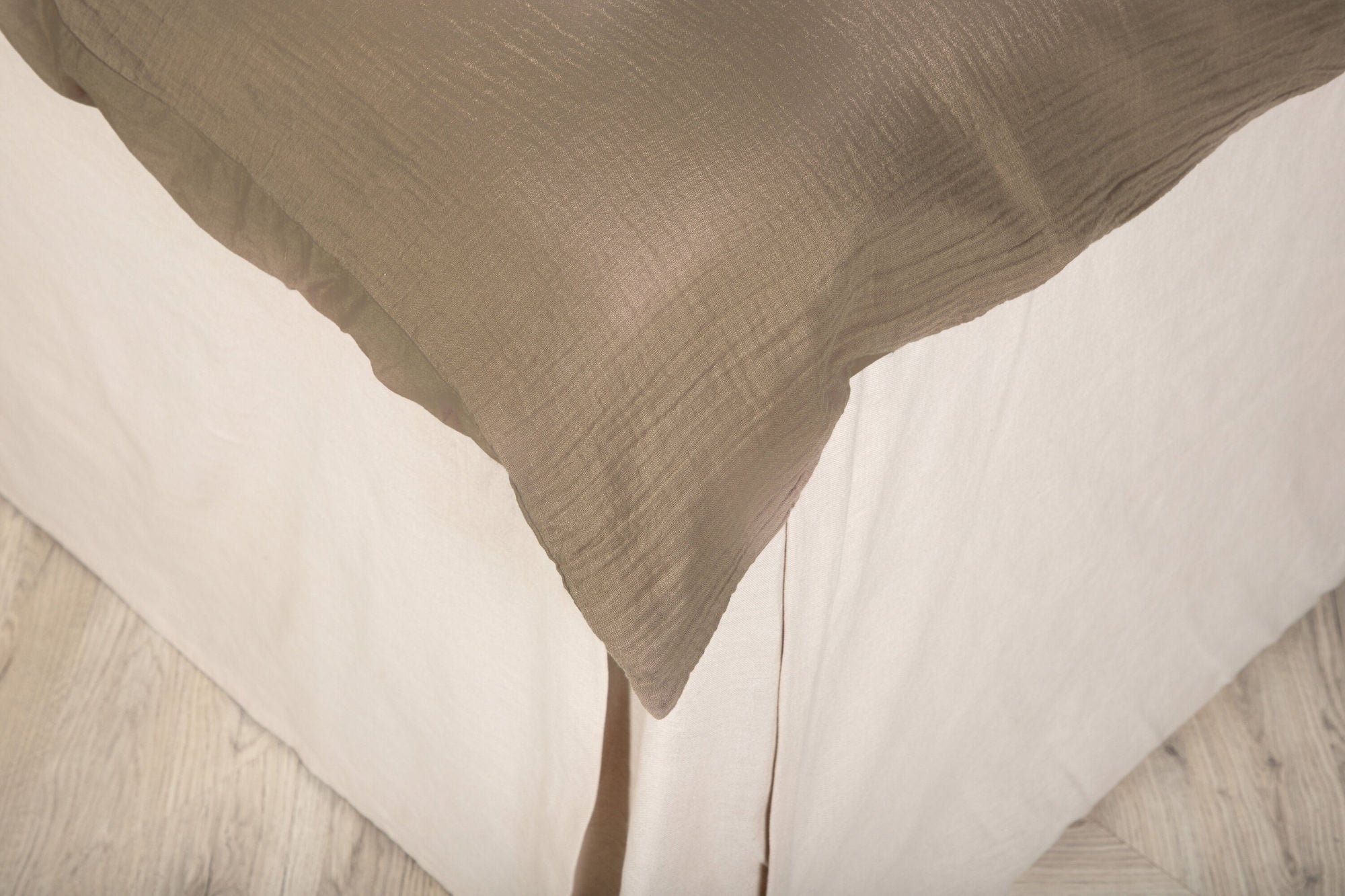 Venture Home MilaBedSetCottongauze-Brown-150*200